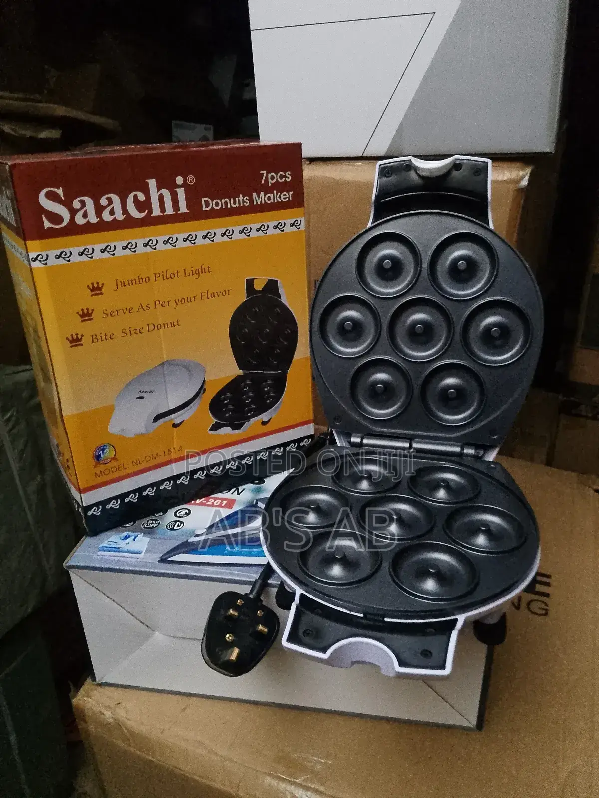 Saachi Donuts Machine