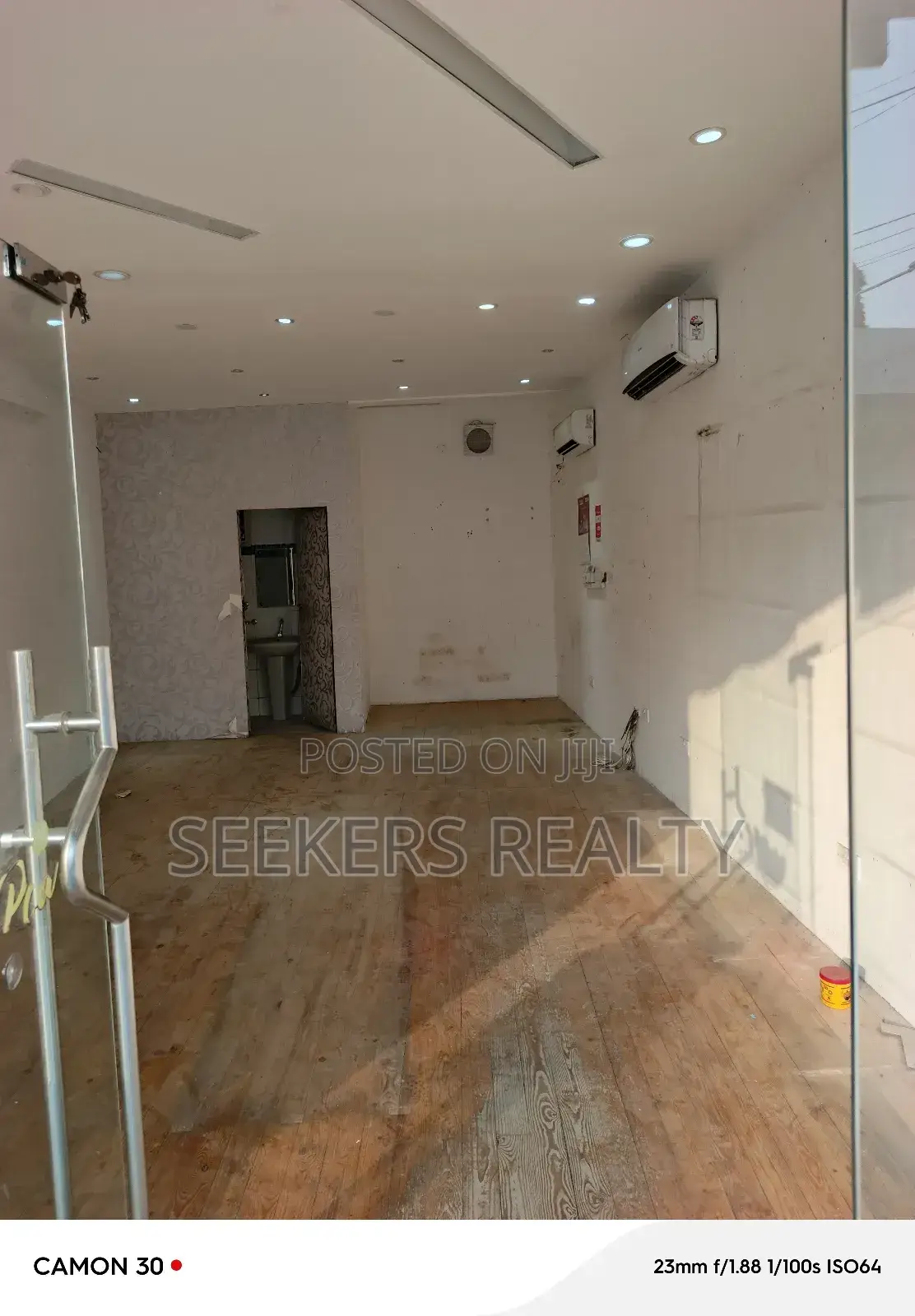 Contemporary Shop on a Busy Street at Labone for Rent