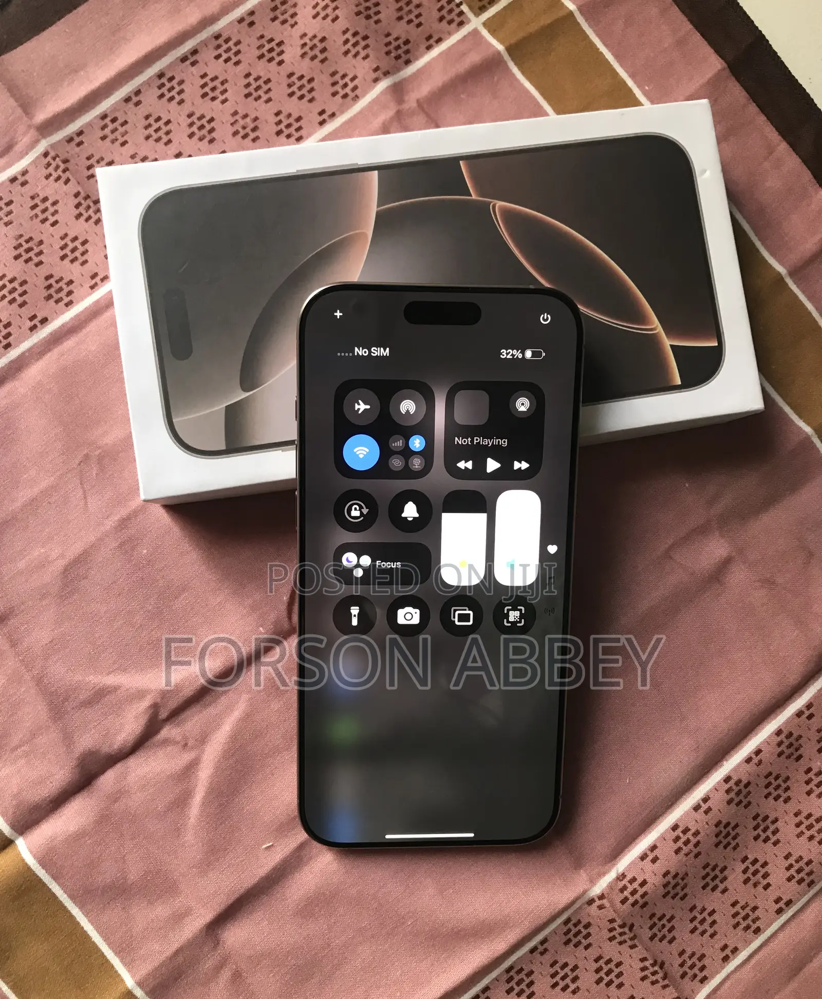 New Apple iPhone 16 Pro Max 512 GB Gold