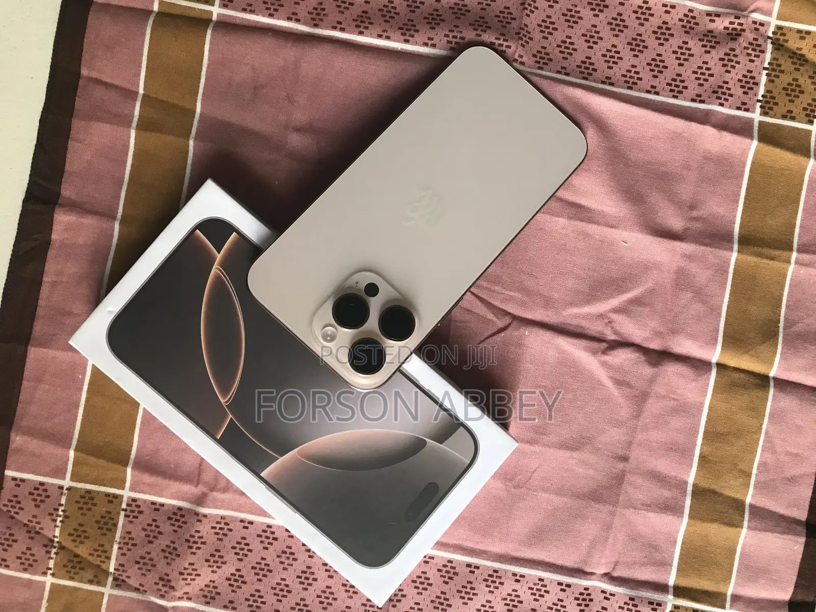 New Apple iPhone 16 Pro Max 512 GB Gold