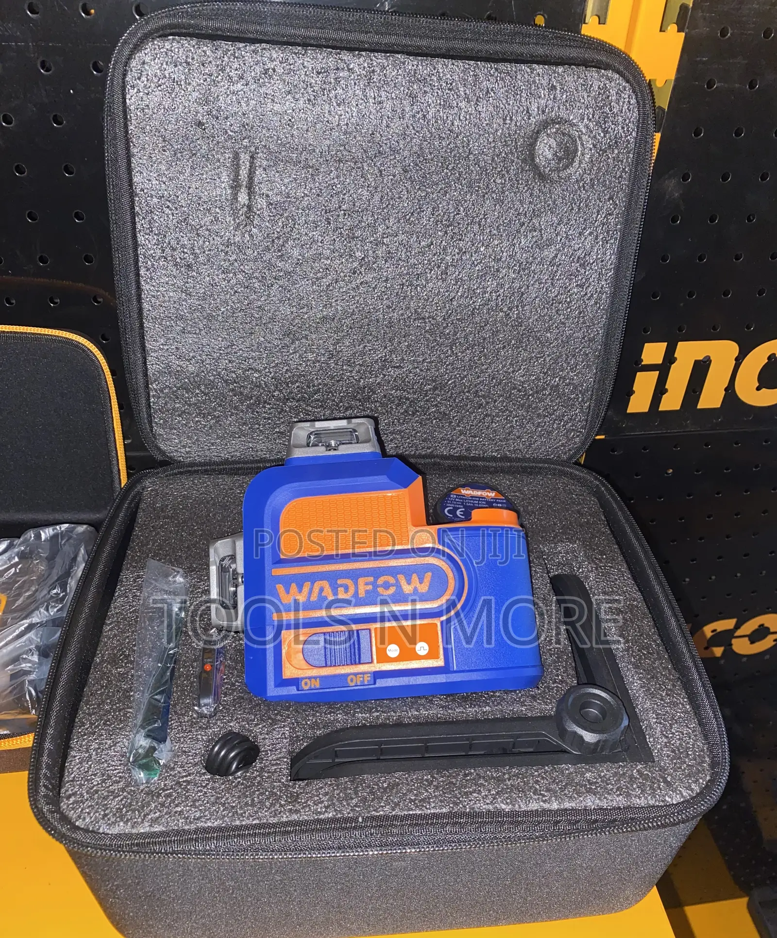 Wadfow Cordless 3D Laser Level 12V