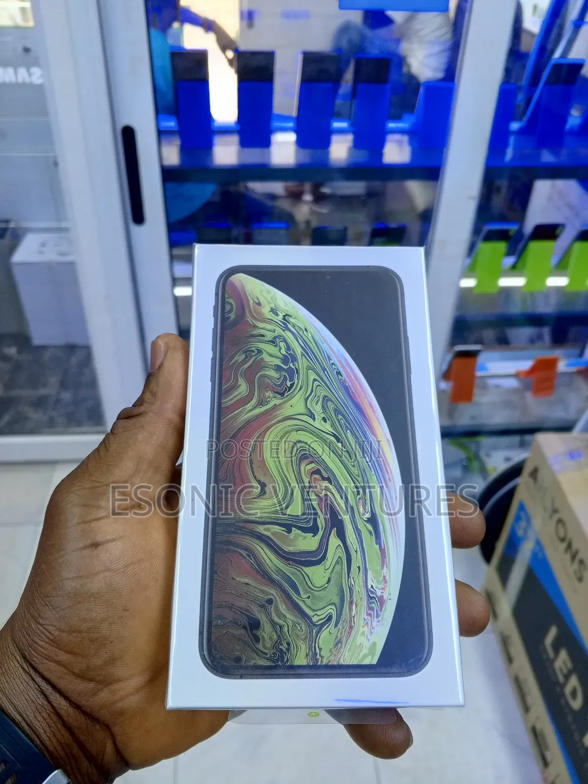 New Apple iPhone XS Max 256 GB Gray