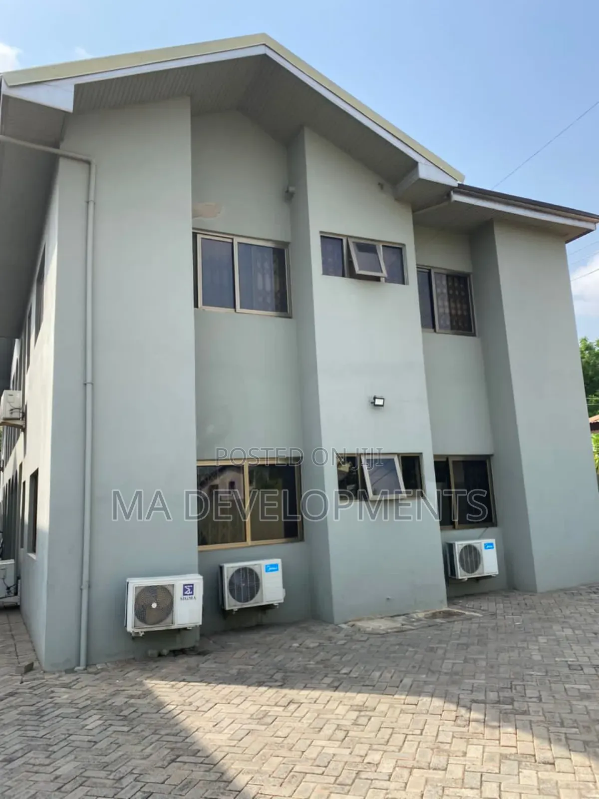 2bdrm Apartment in Madev Realty, Achimota for rent
