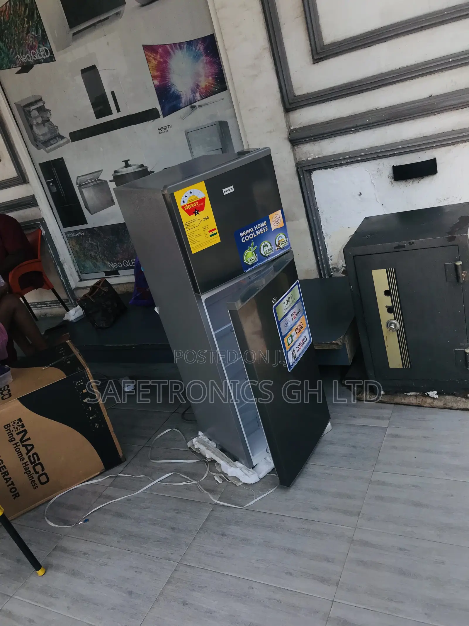 Grey Top Freezer Nasf2-18kd 136l Doubledoor Nasco Fridge