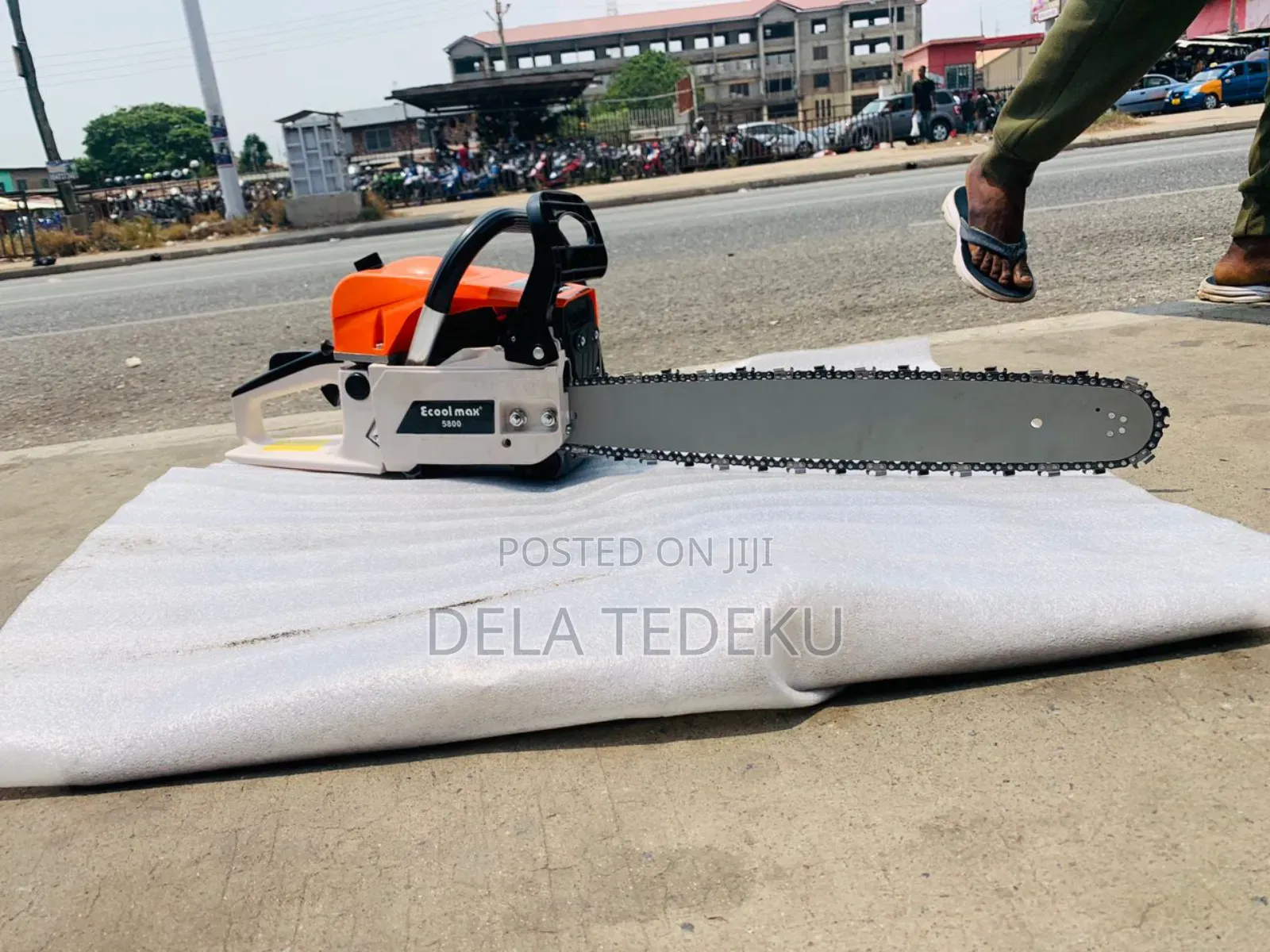 Engine Chainsaw 20 Inches Blade/ at Caprice Bus Stop