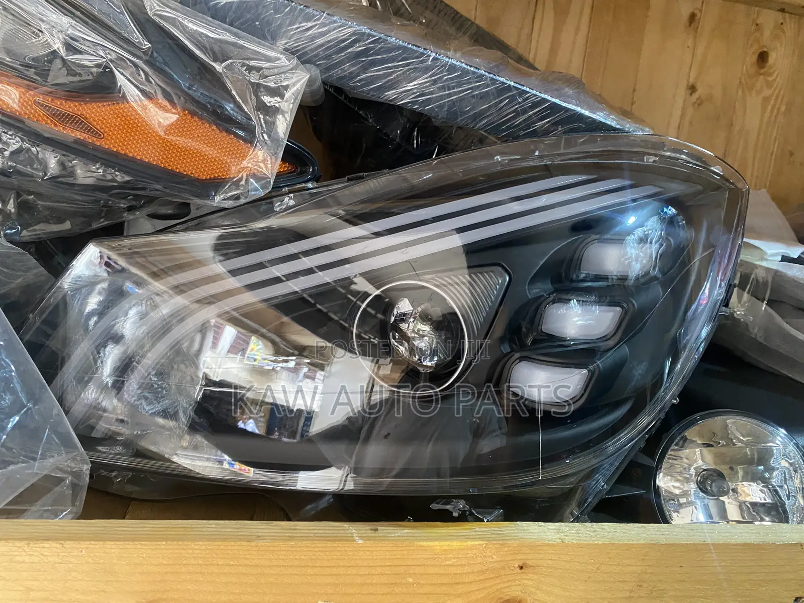 2012,2013,2014,2015 Head Light for Mercedes Benz C250 W204