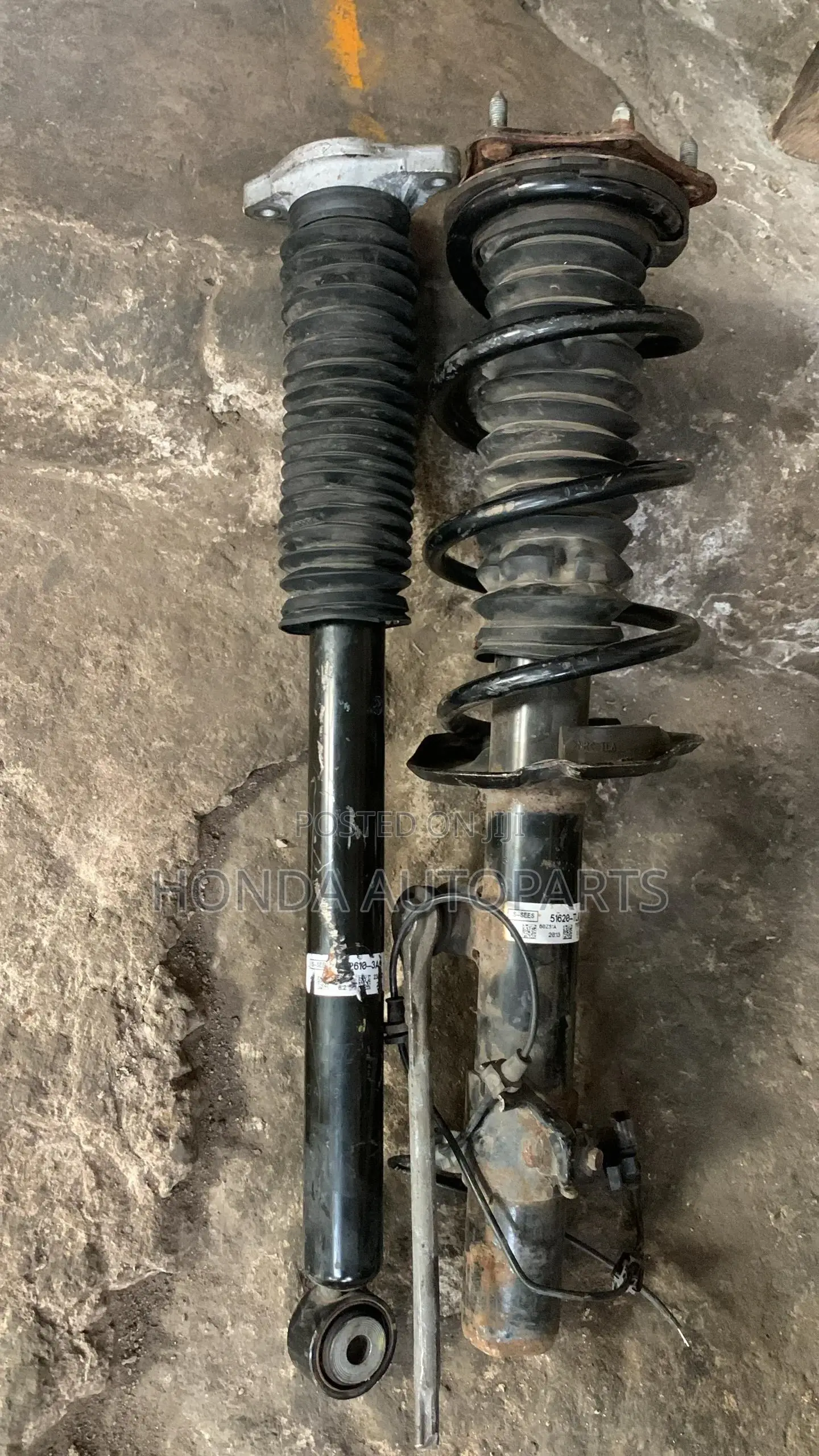 Honda CRV 2017-22 Front Complete Shocks(L)