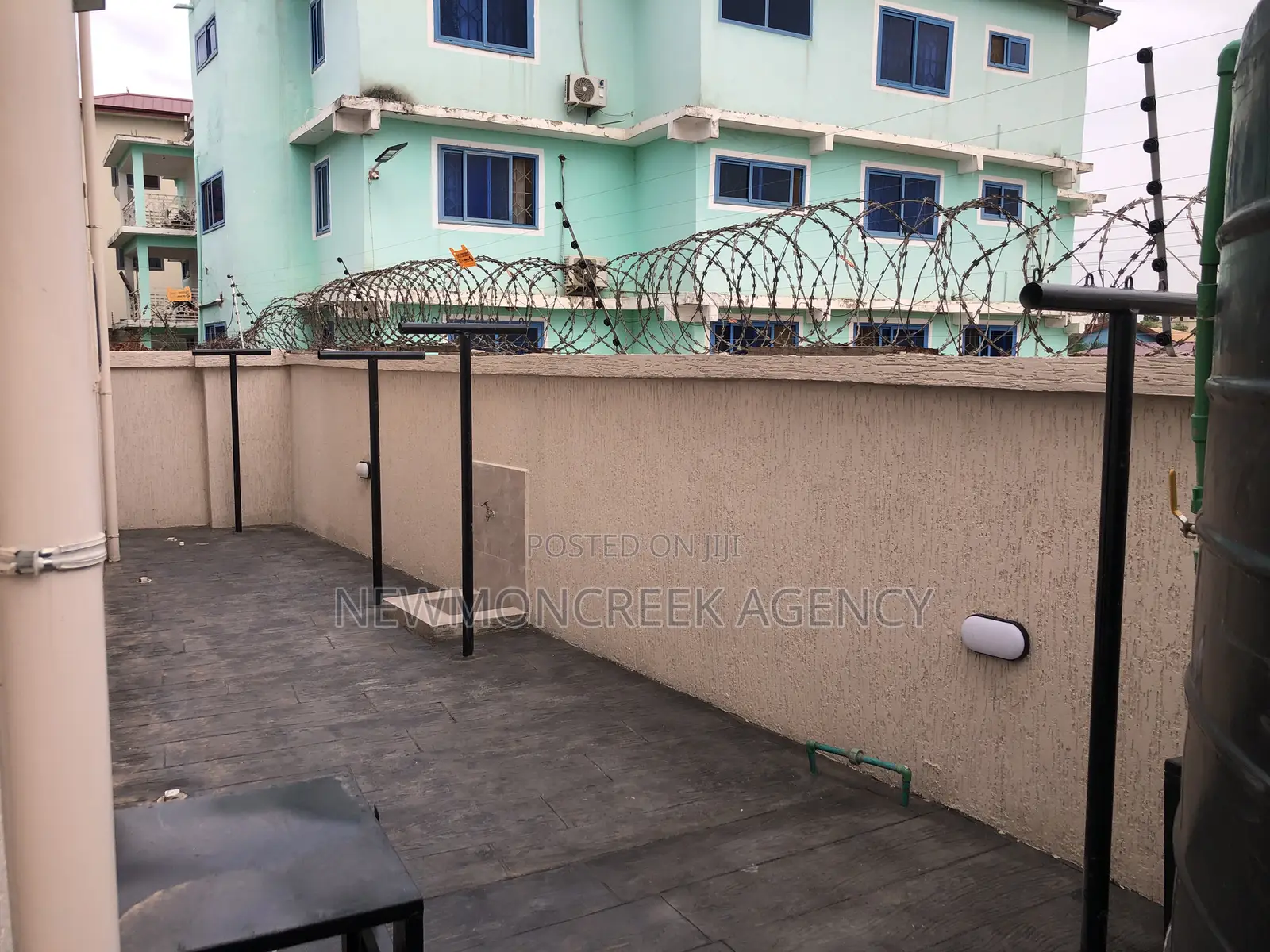 4bdrm Duplex in Oyarifa,Balancer, Accra Metropolitan for sale