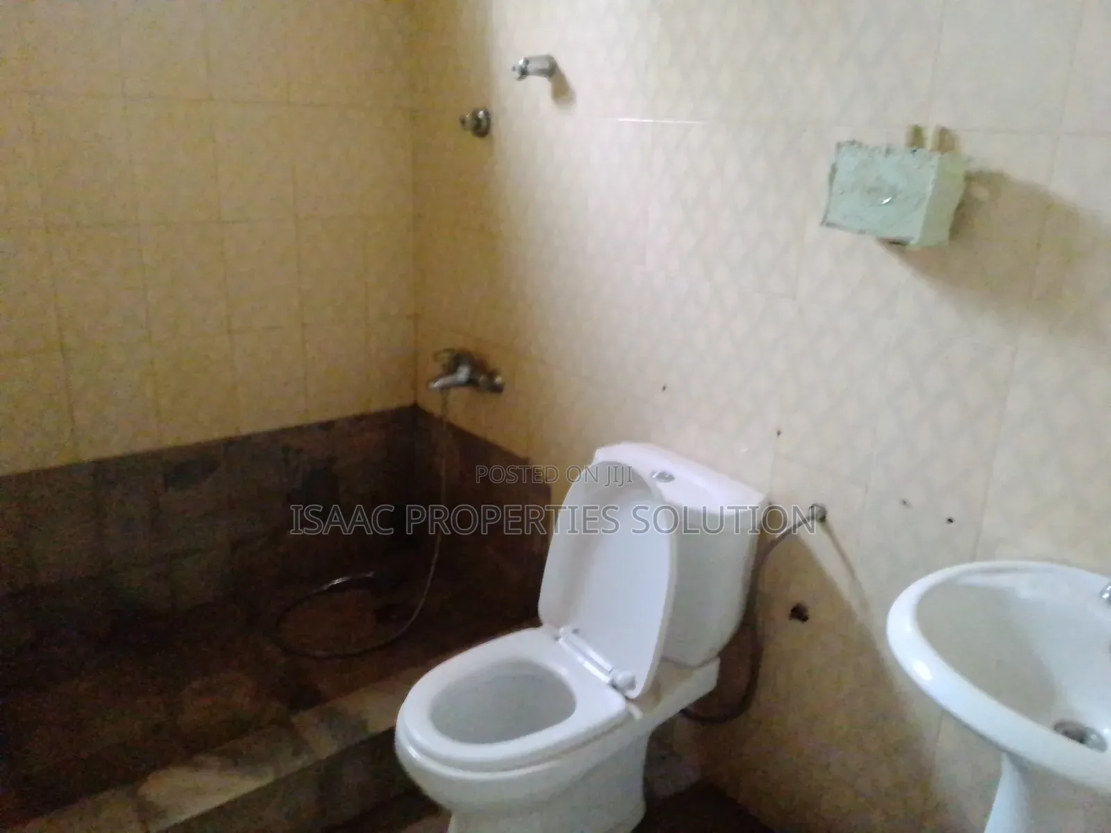 2bdrm Apartment in Isaac Properties, Shama Ahanta East Metropolitan