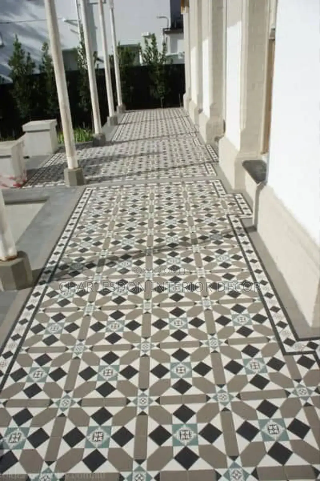 Quality Tilling Installation , and Screeding