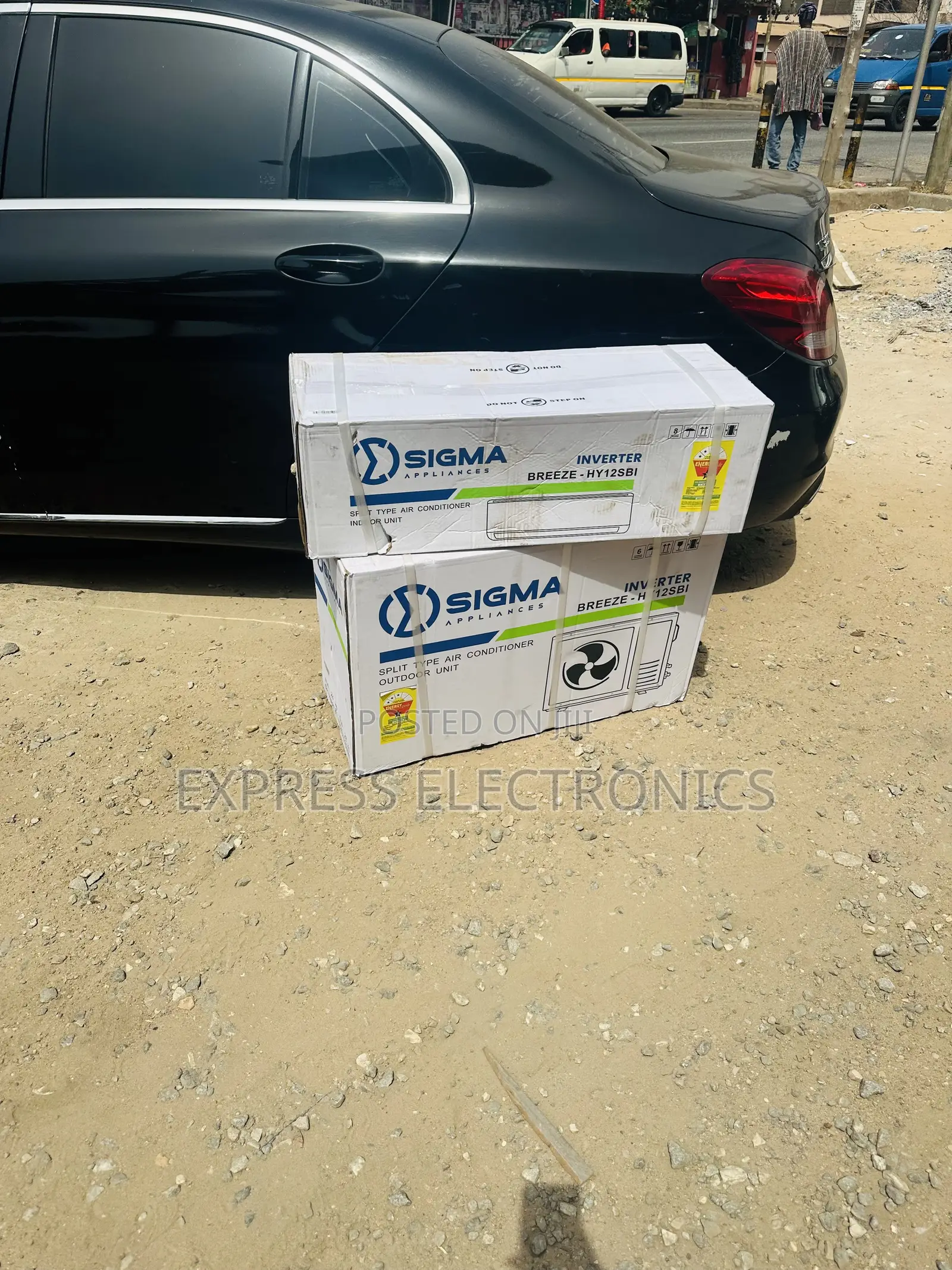 Ultra Modern Design White Sigma Split Inverter 1.5hp