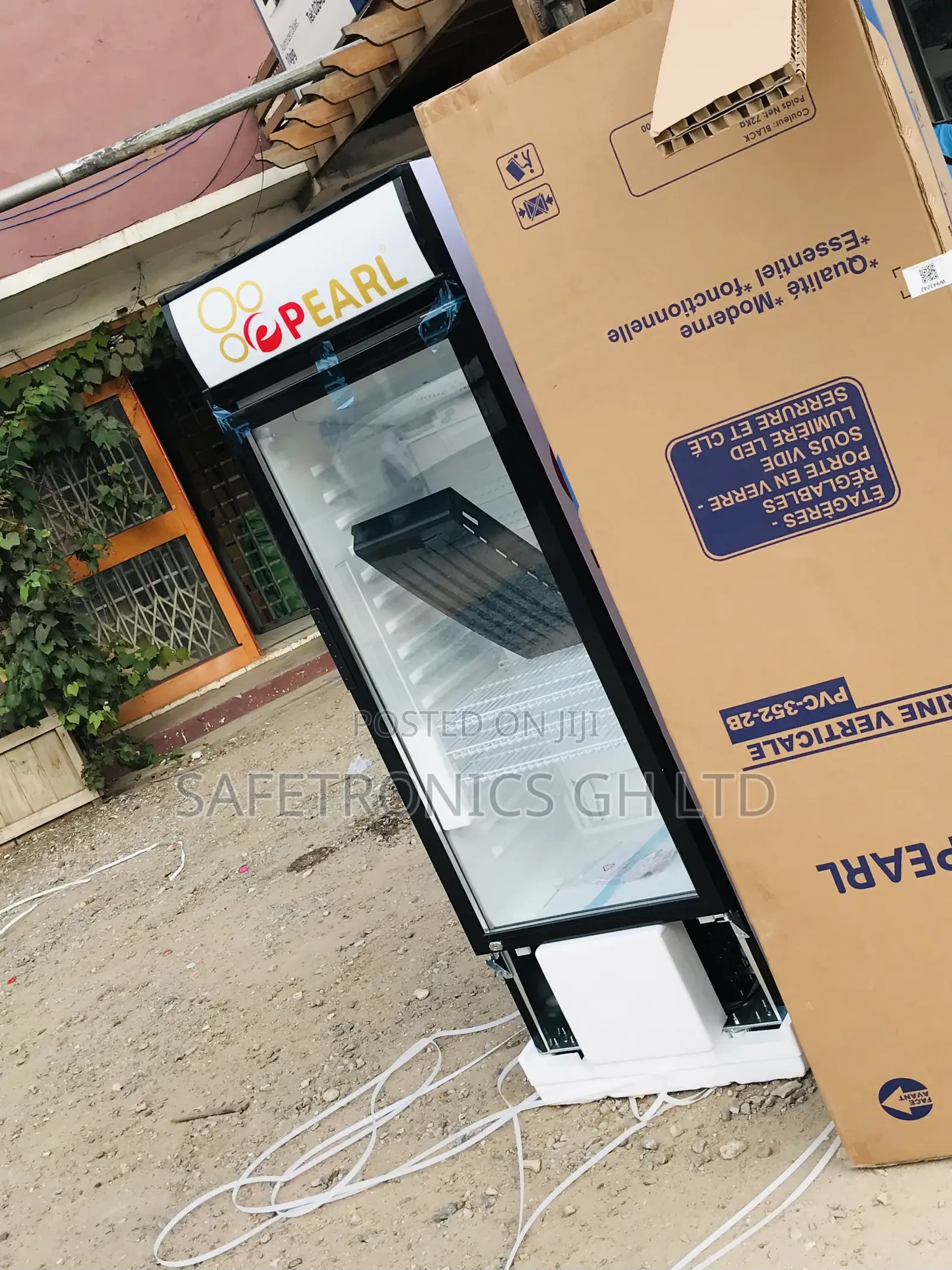 Pearl Iceguard (White) 330l Display PVC-352 Singledoor