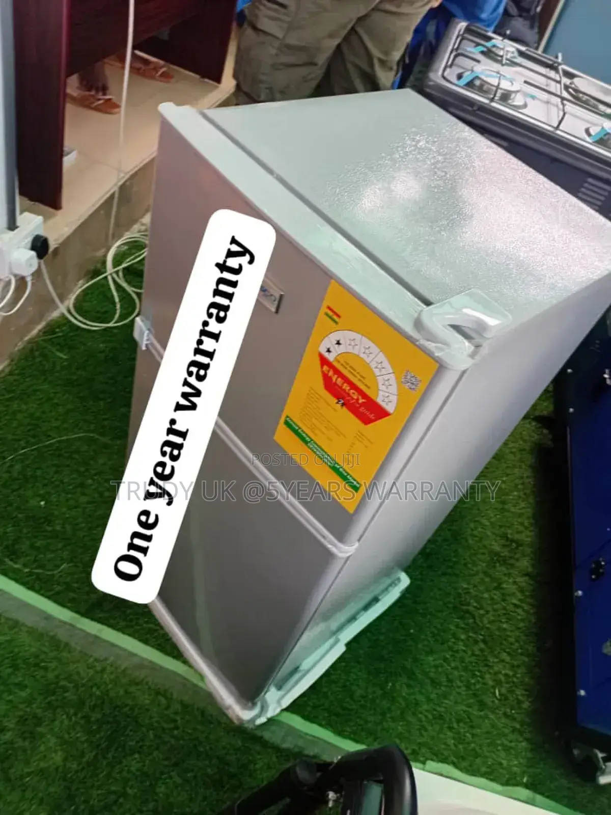 Fresh Zone Fridge Freezer 86liters