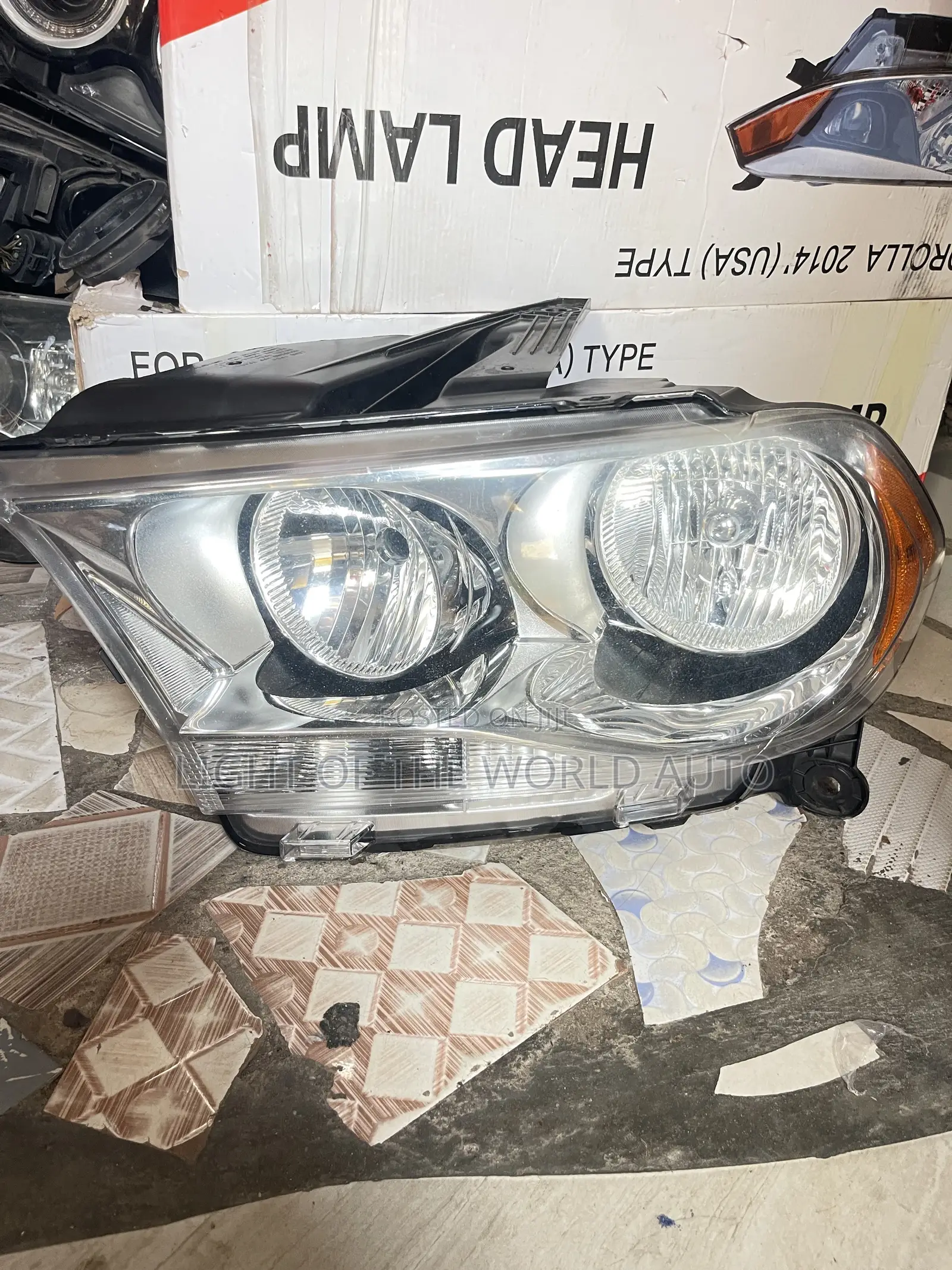 Dodge Durango 2012 Headlight Left Side