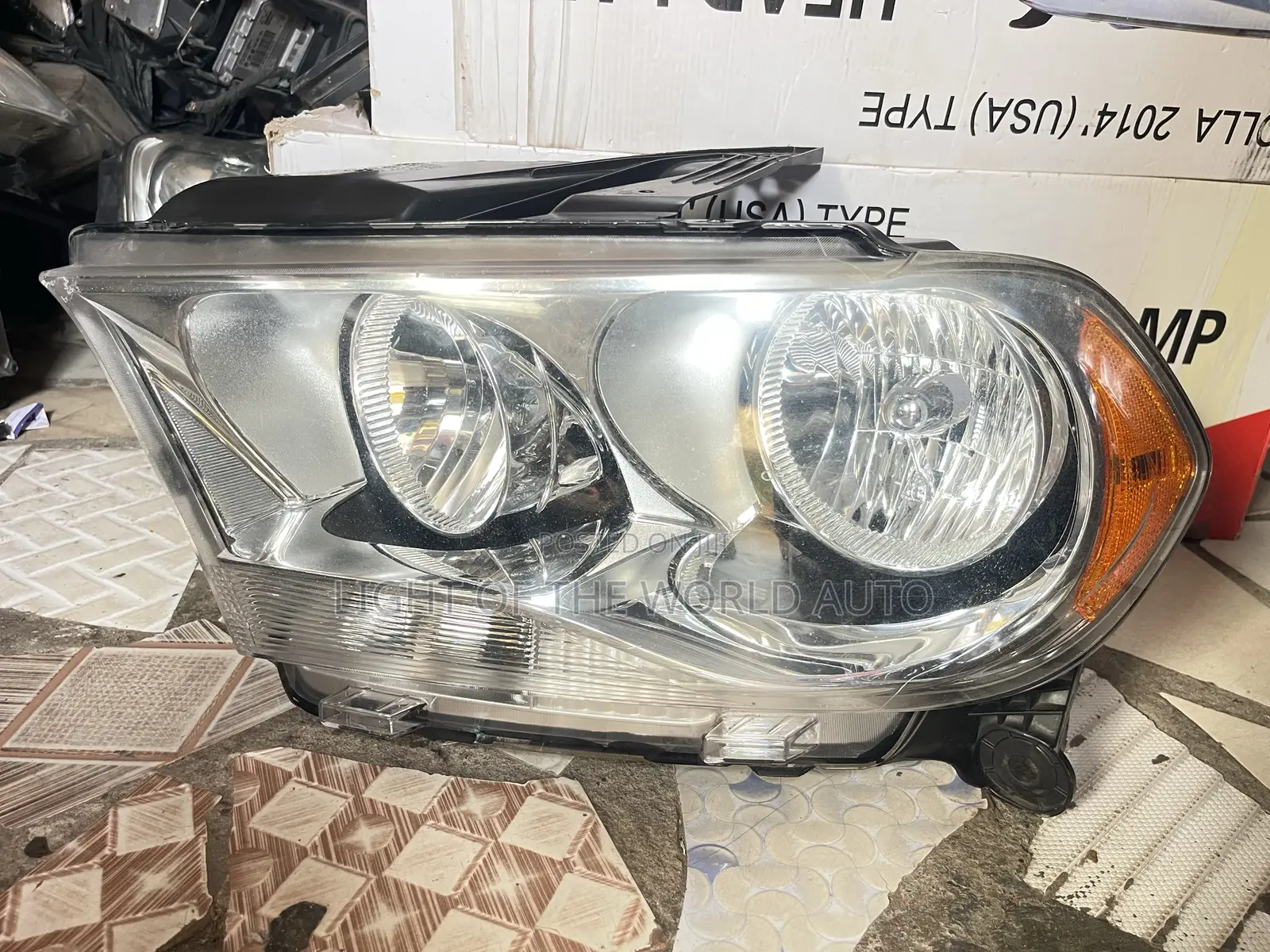 Dodge Durango 2012 Headlight Left Side