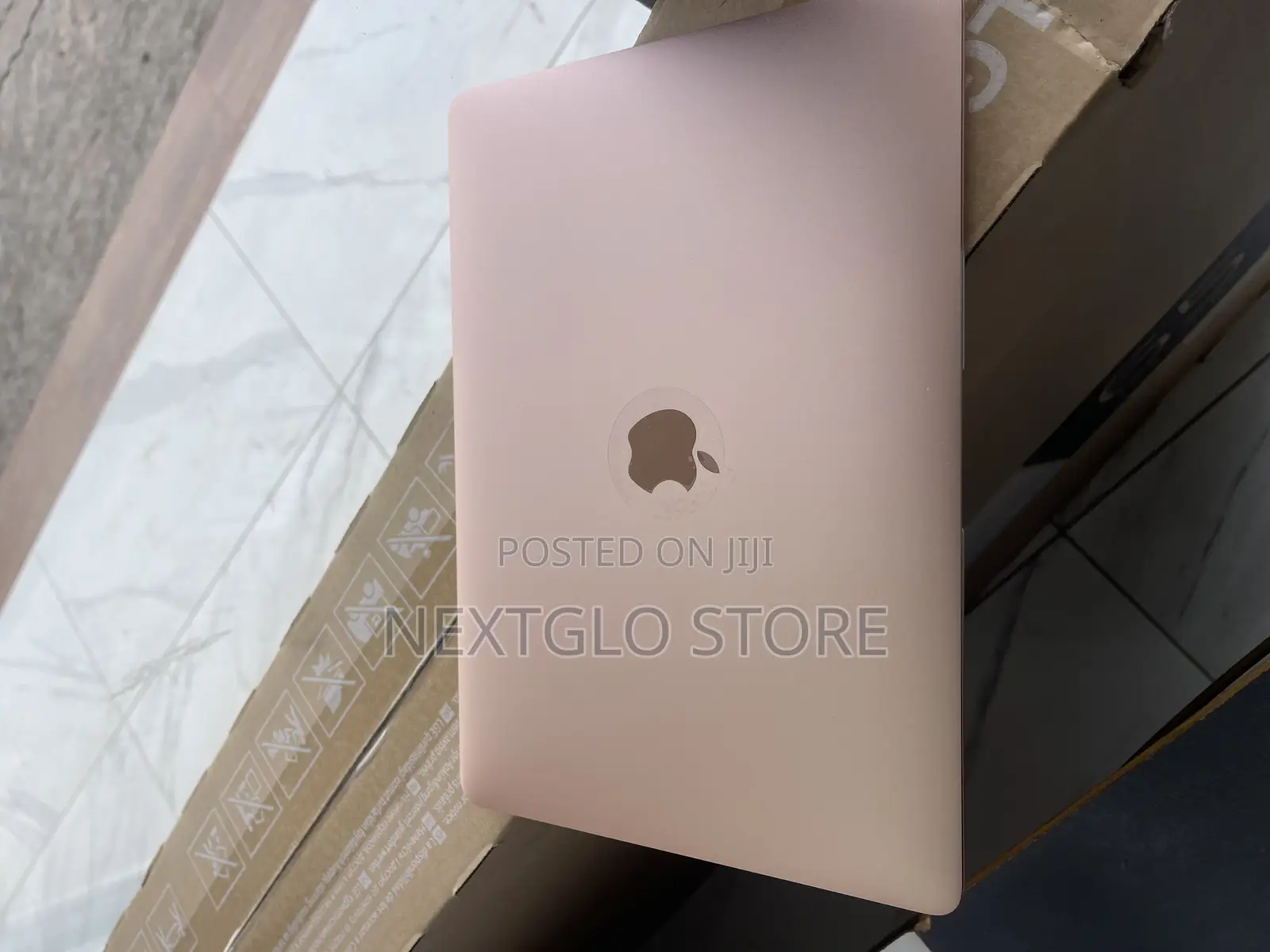 Laptop Apple MacBook Air 2020 8GB Apple M1 SSD 256GB