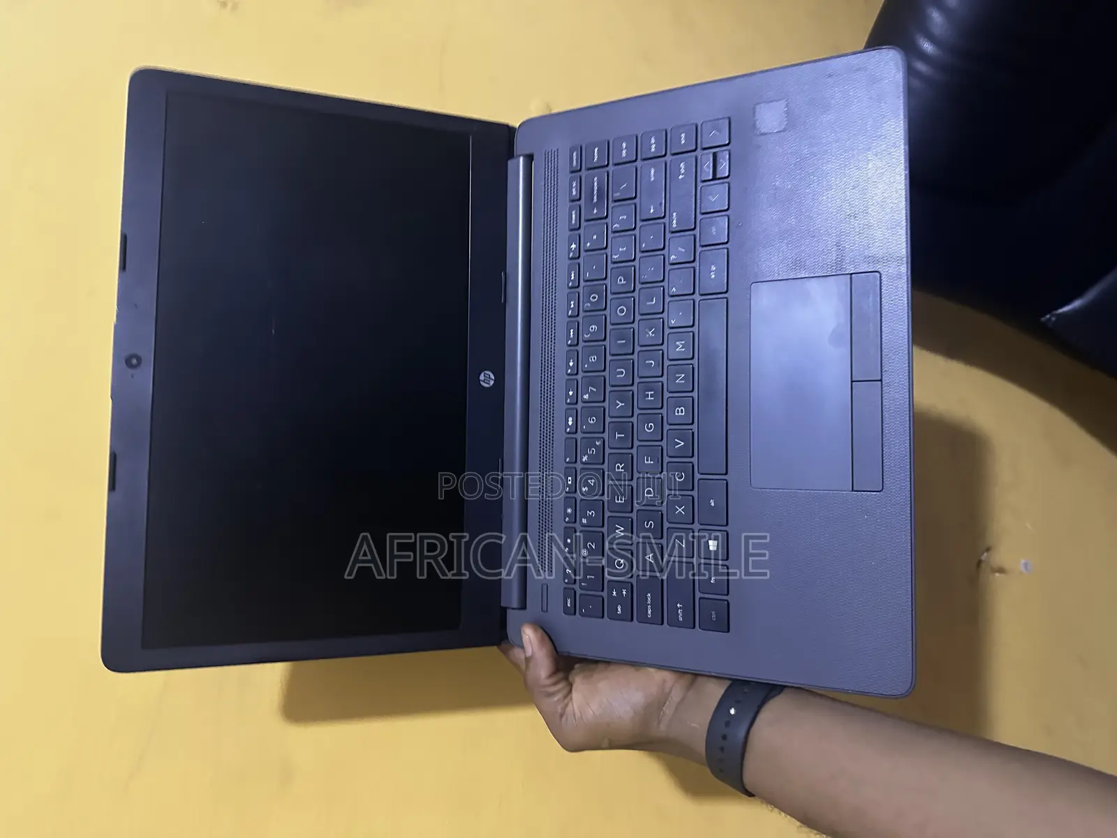 Laptop HP EliteBook 840 G3 12GB Intel Core I3 SSD 256GB