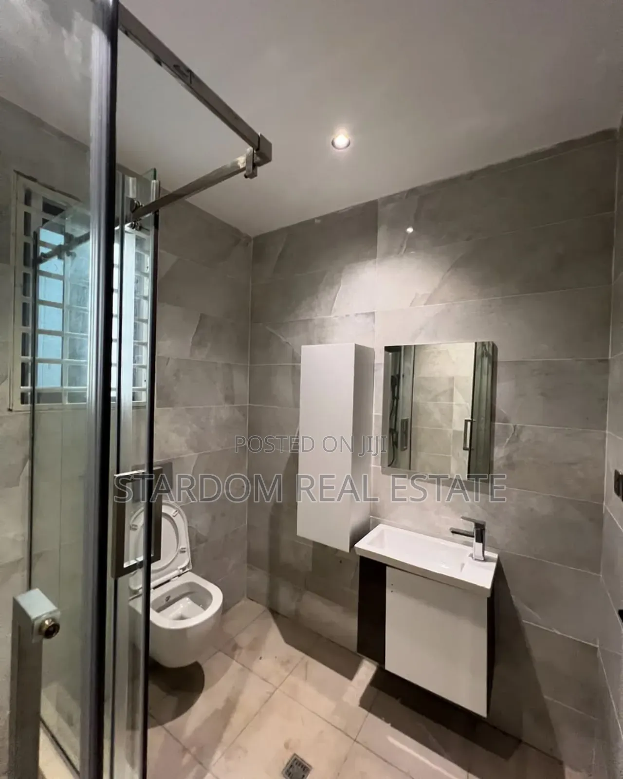 2bdrm Apartment in Adjiriganor for rent