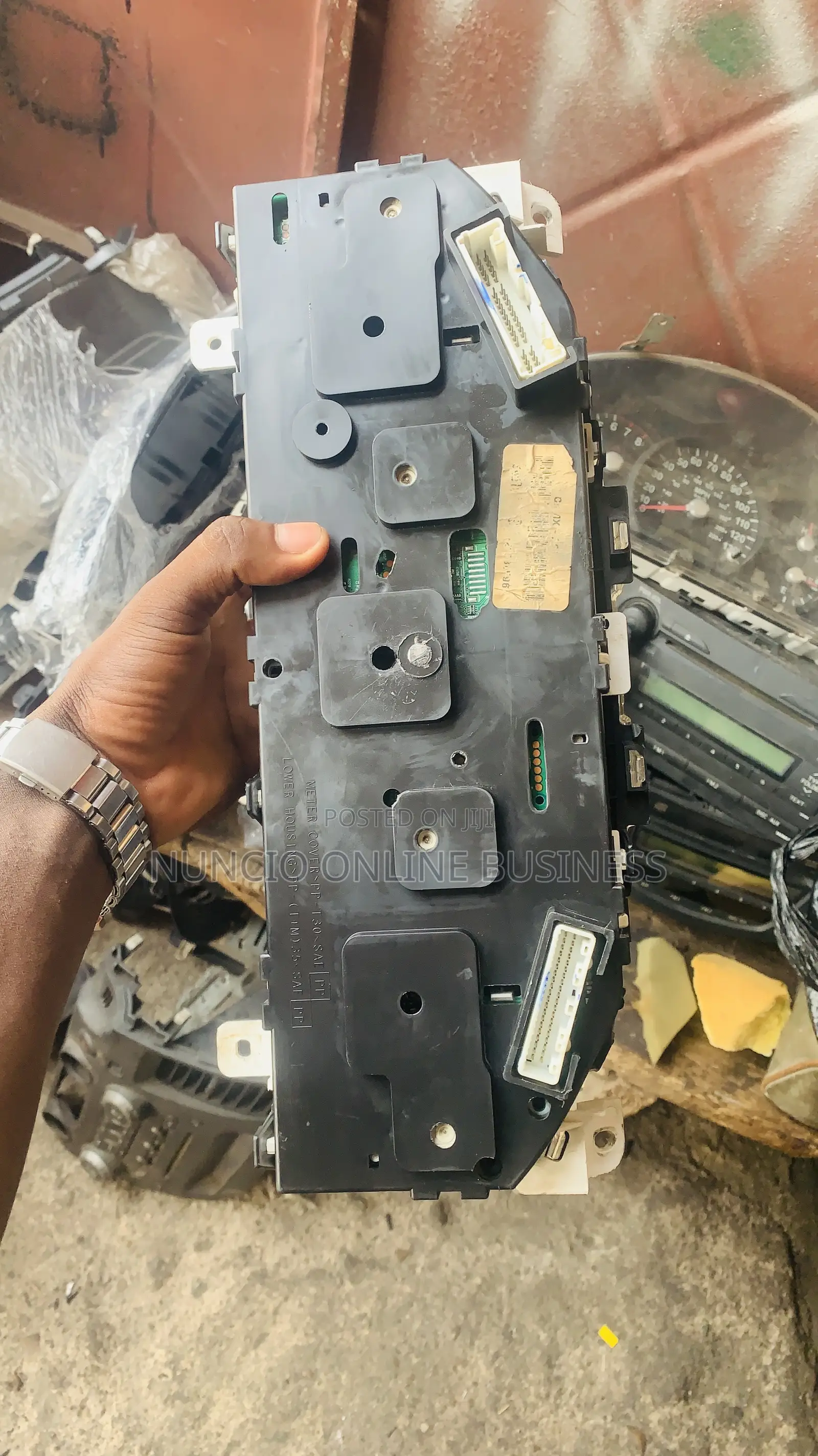 Nissan Hardbody Np300 (Electronics) Meterboard