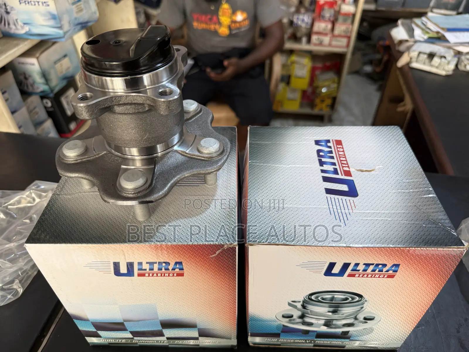 Nissan Sentra 2015 Back Hub