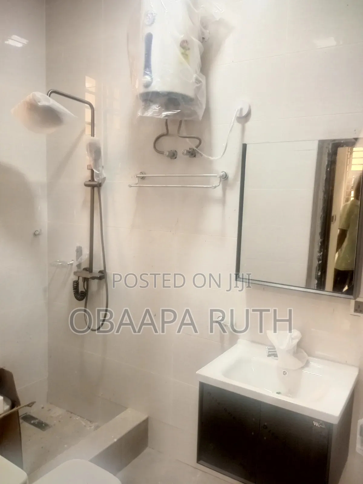 2bdrm Apartment in Adenta, Frafraha for rent