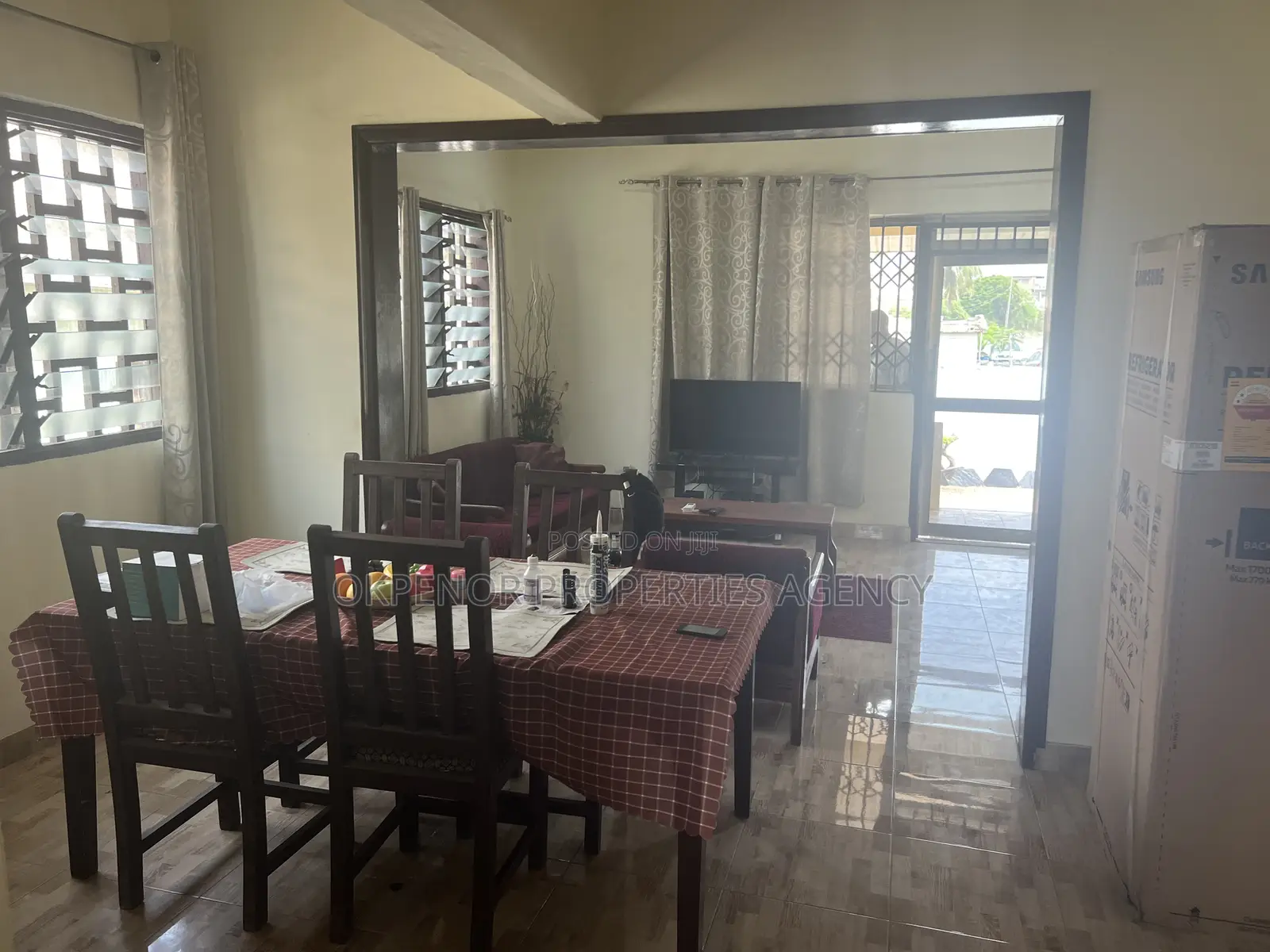 Furnished 3bdrm House in Osu, Accra Metropolitan for rent