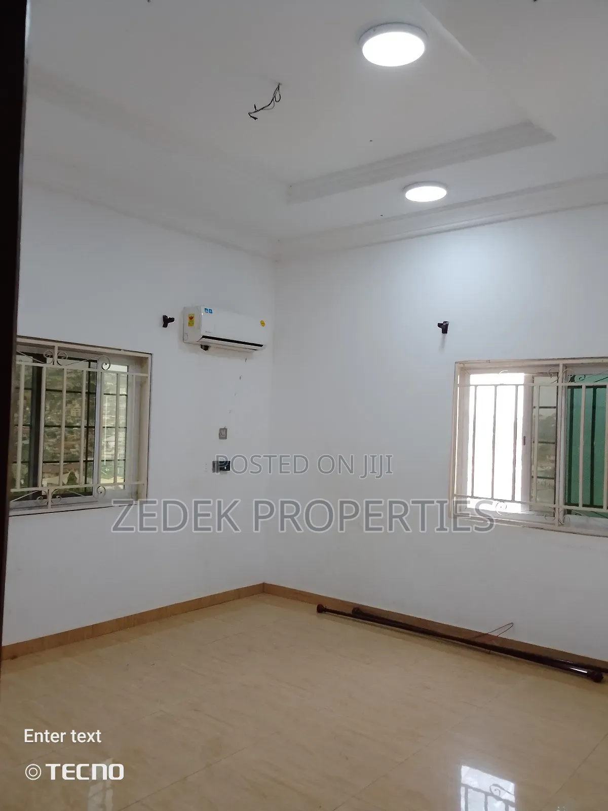 3bdrm Apartment in Zedek Properties, Ashomang Estate for rent