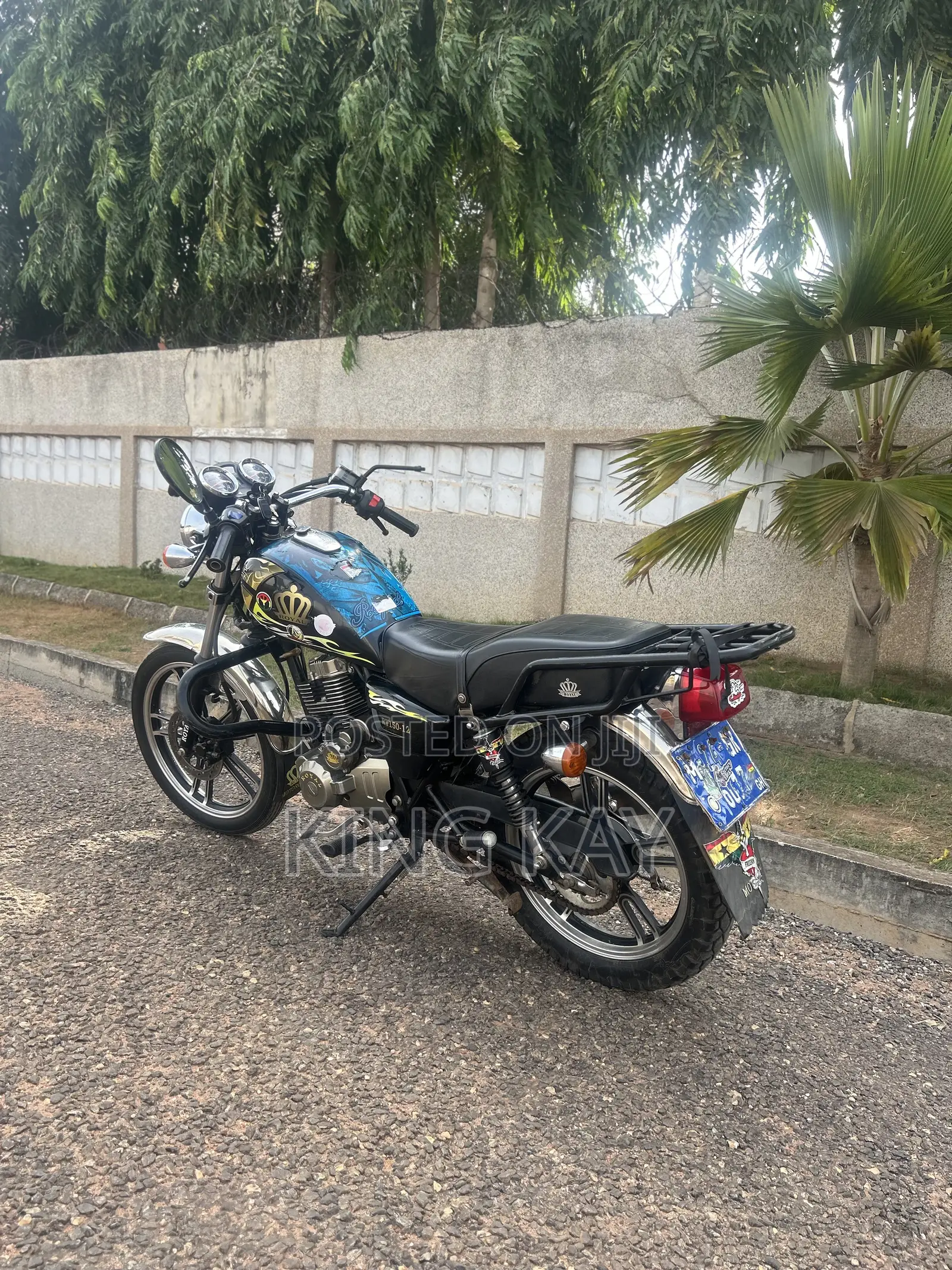 Royal Motorcycle 2024 Black