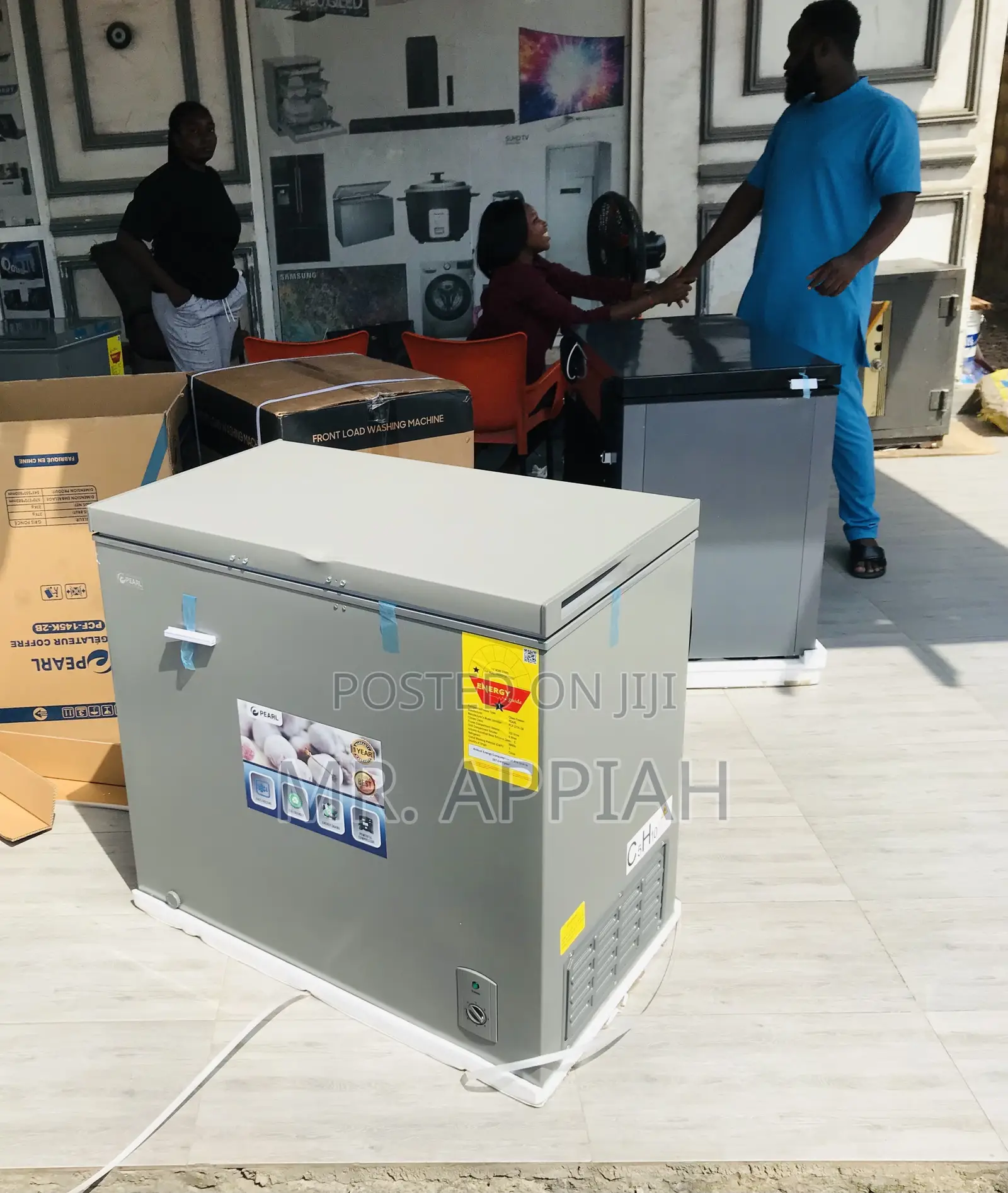 Effortless Cooling Pearl 200ltr 1 Door Electric Freezer.