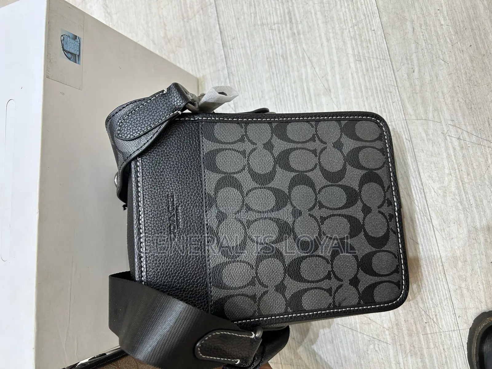 Coach Side Bag / Black Color