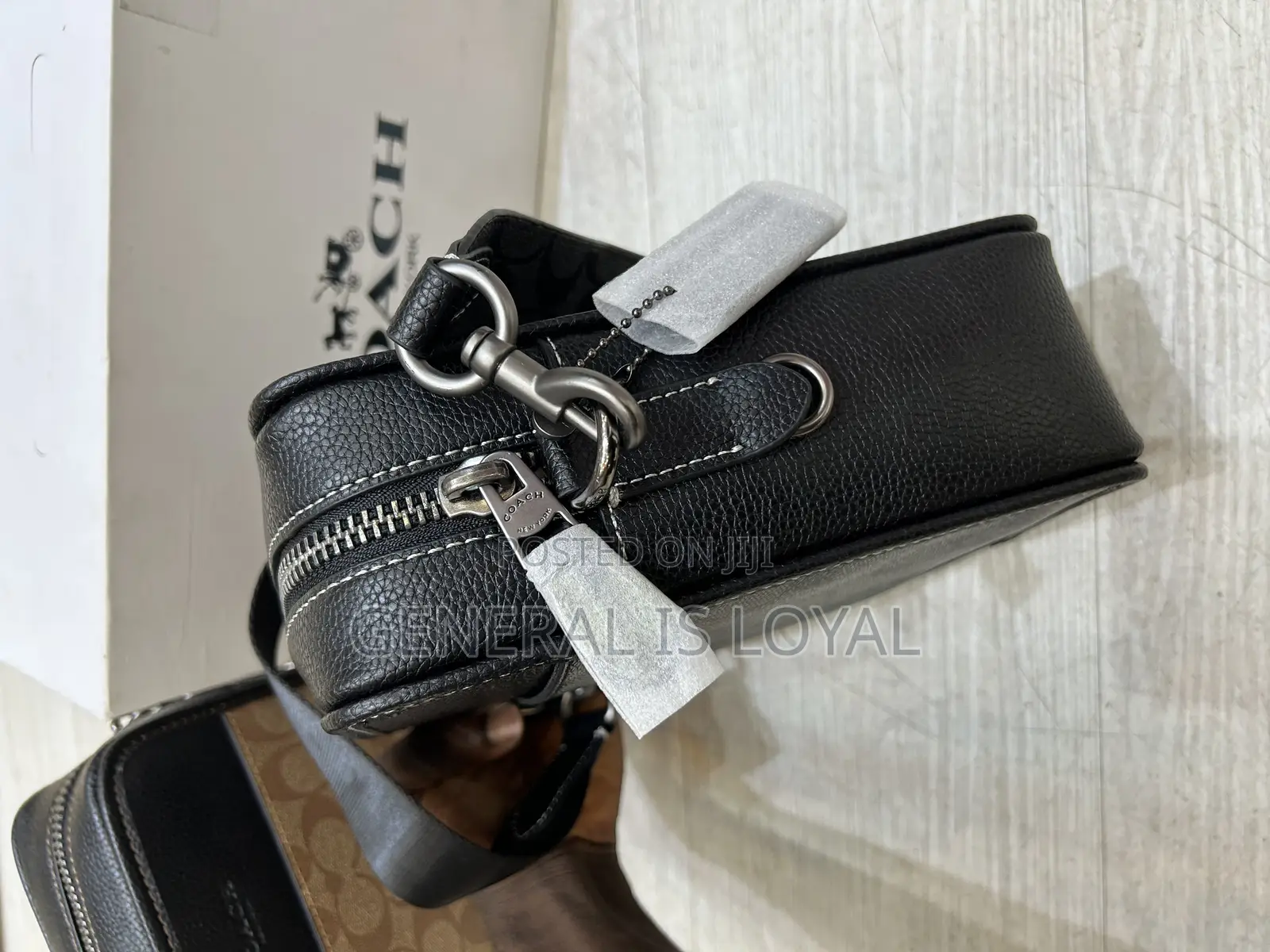 Coach Side Bag / Black Color