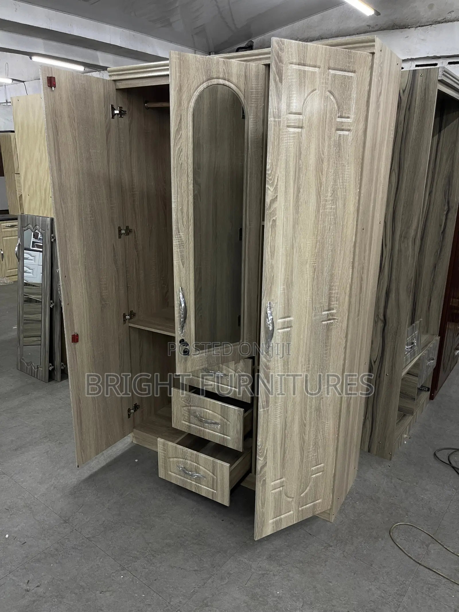 3 Doors Foreign Wardrobe Simple Design for Laundry Storage