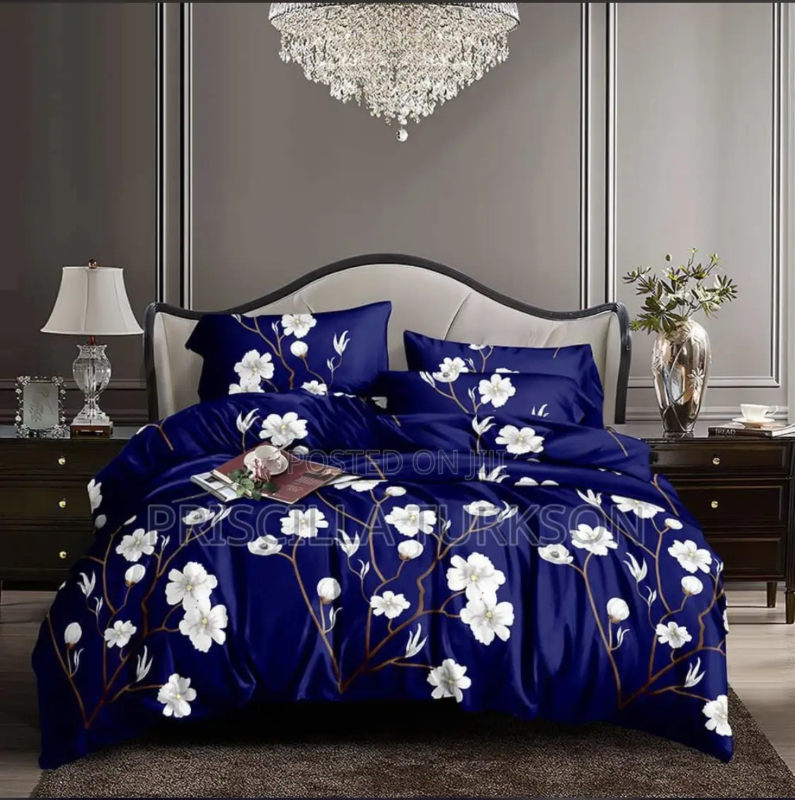 Royal Blue and White Design Duvet