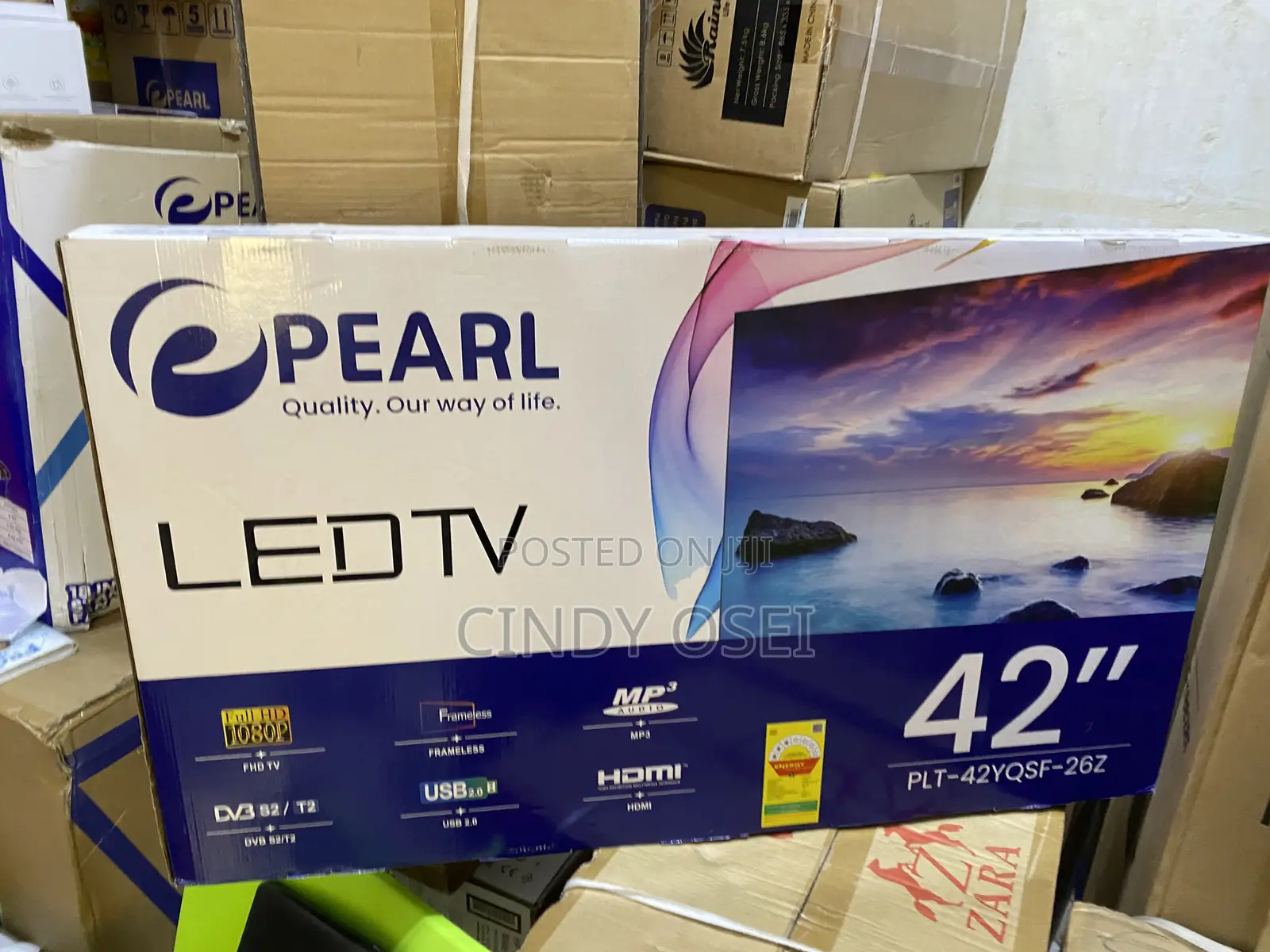 Stanch Pearl 42 Led FHD Digital Satellite Tv