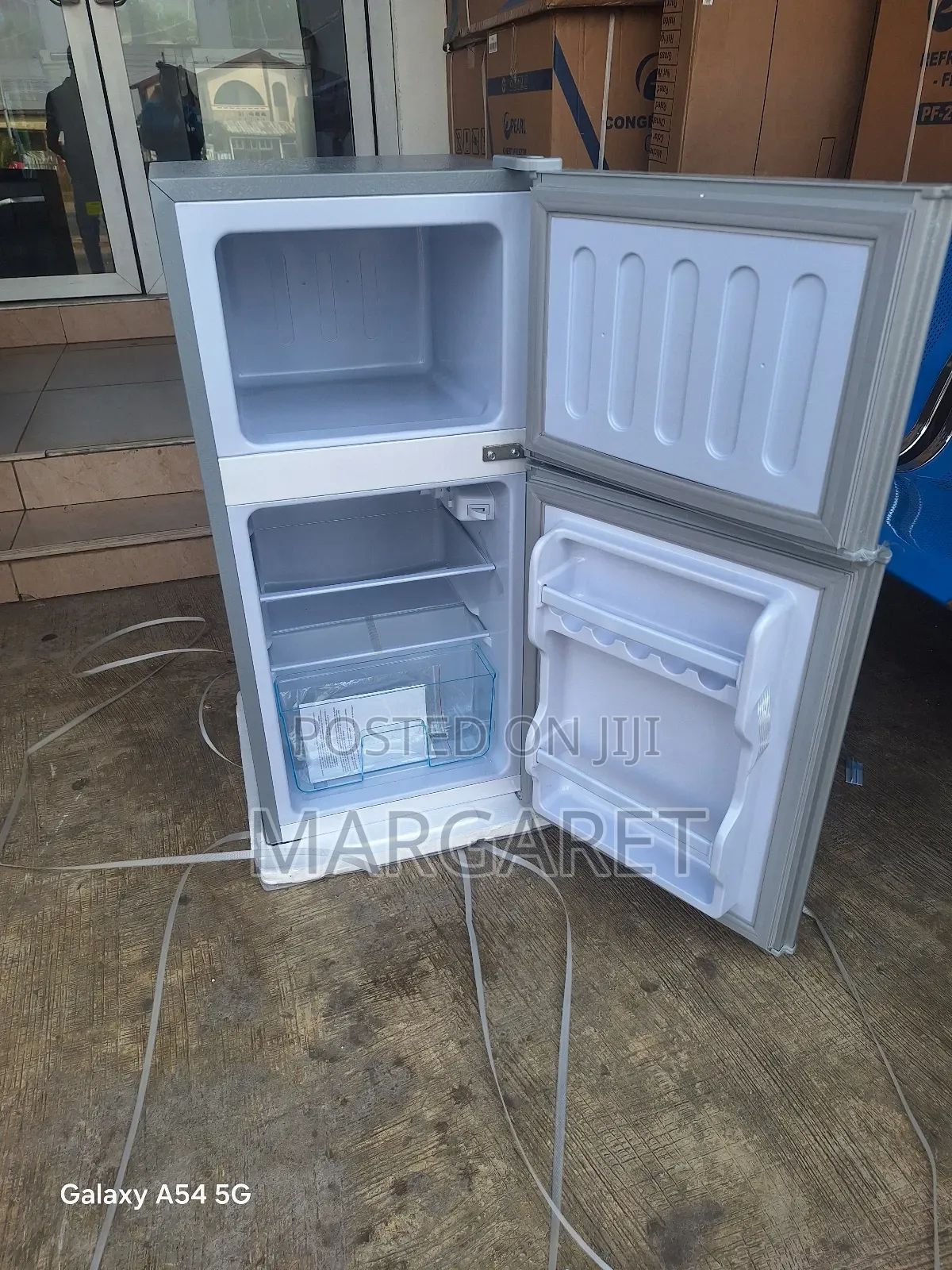 It the Bee 86 Litters Nasco Double Door Fridge