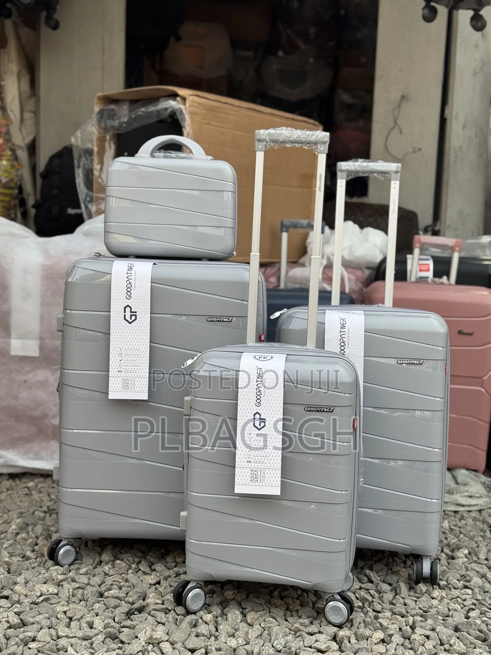 Goodpartner 4 in 1 Luggage Large,Medium,Small Cosmetic