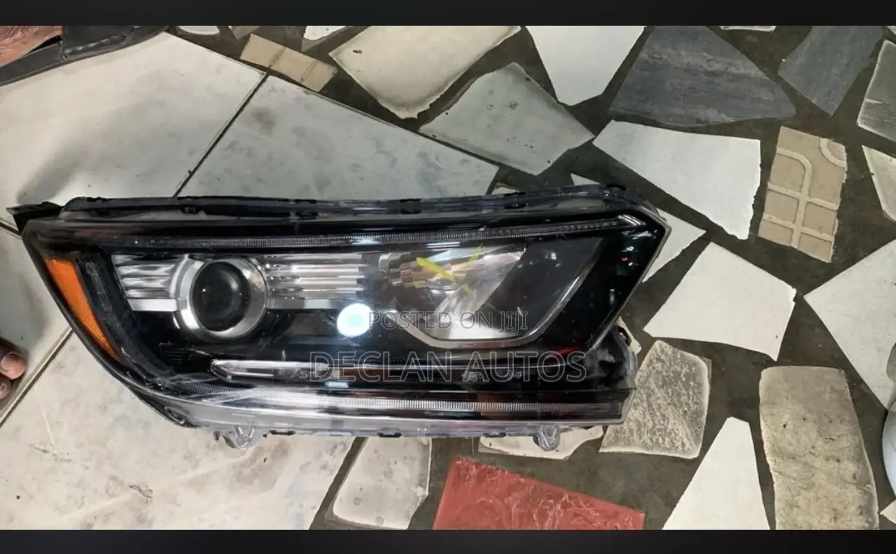 Honda Cr-v 2019 Headlight