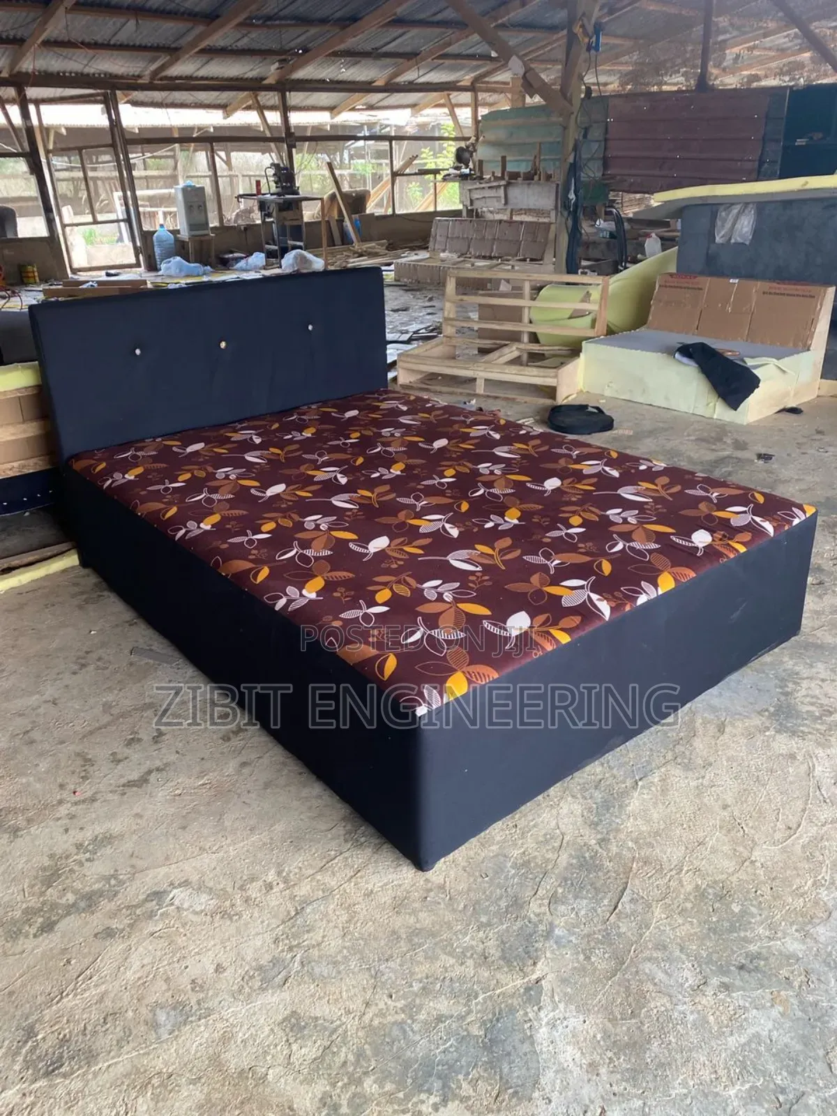 Double Bed Inbuilt