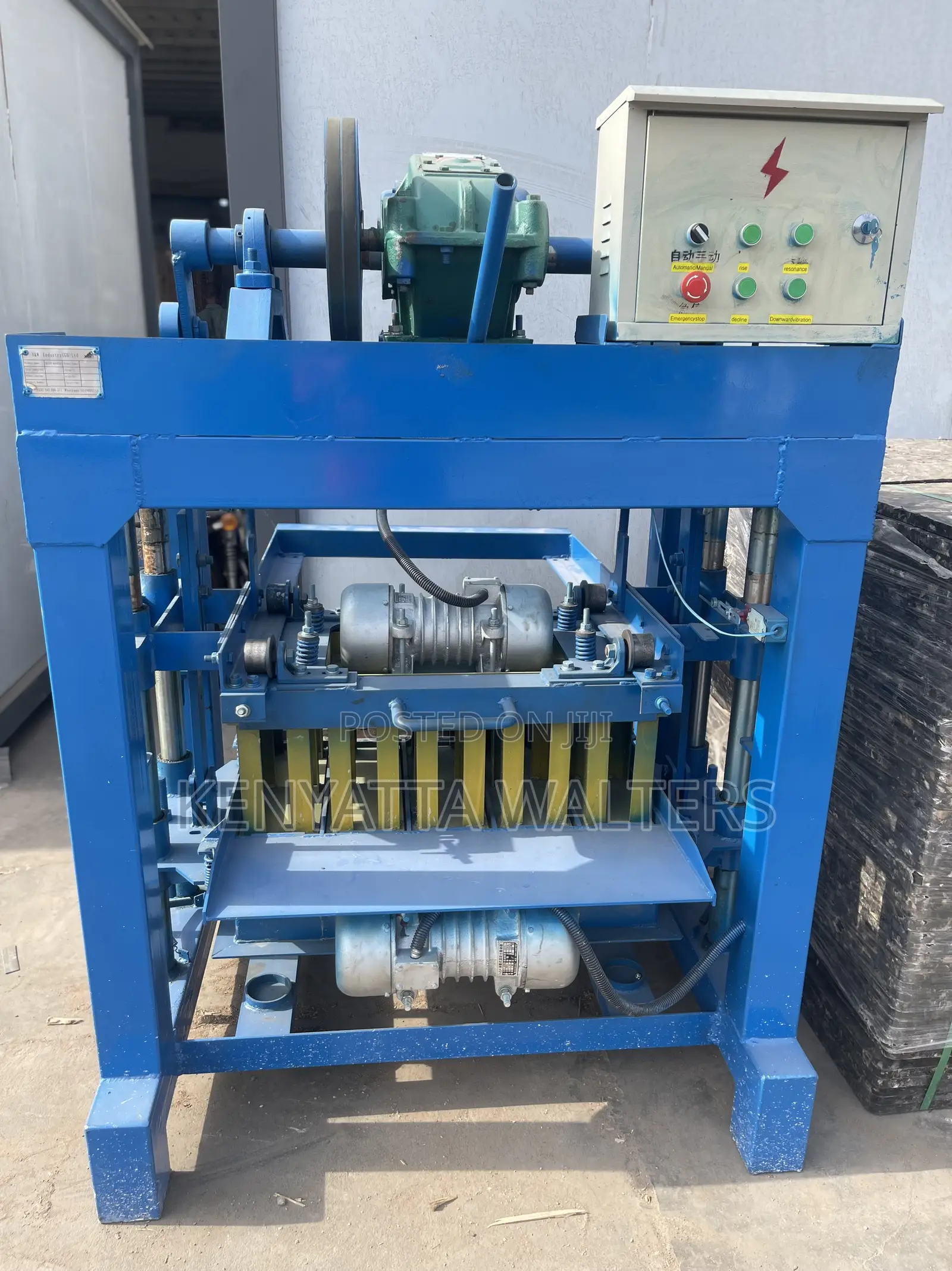 Block Moulding Machine