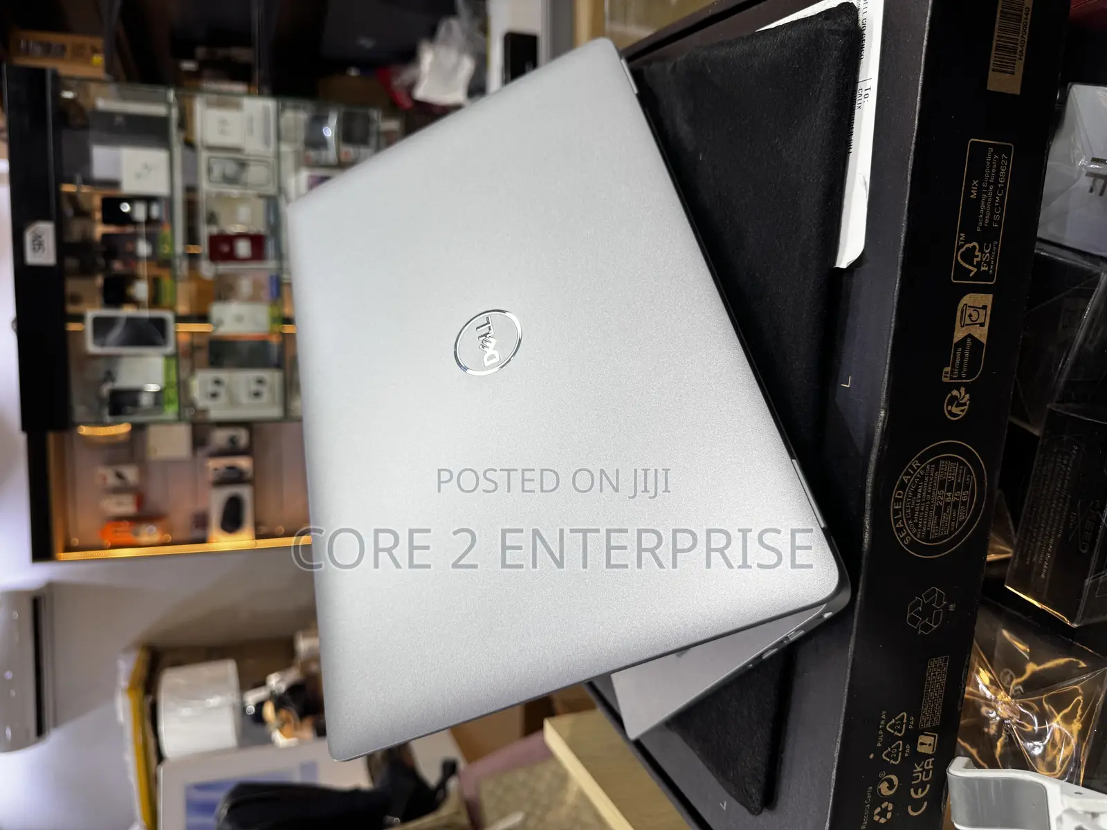 New Laptop Dell Precision 3580 16GB Intel Core Ultra 7 SSD 512GB