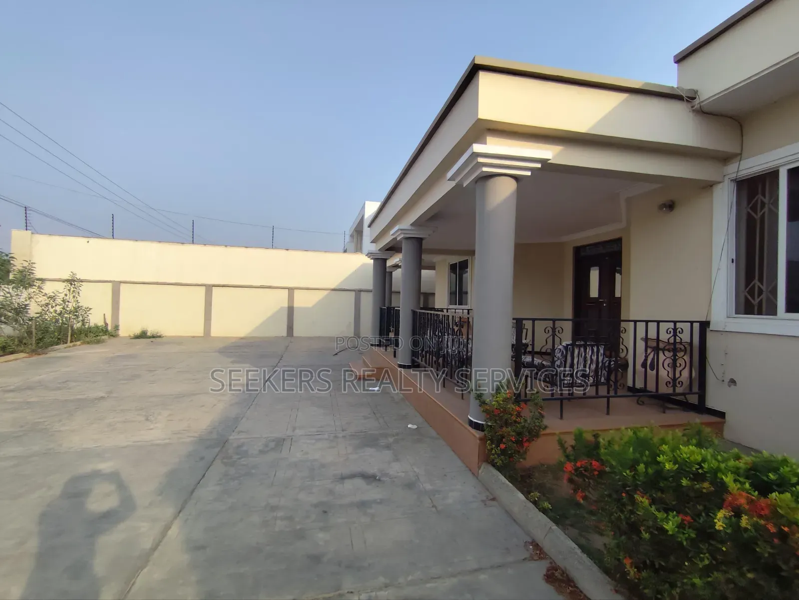 5bdrm House in Seekers Realty, East Legon for rent