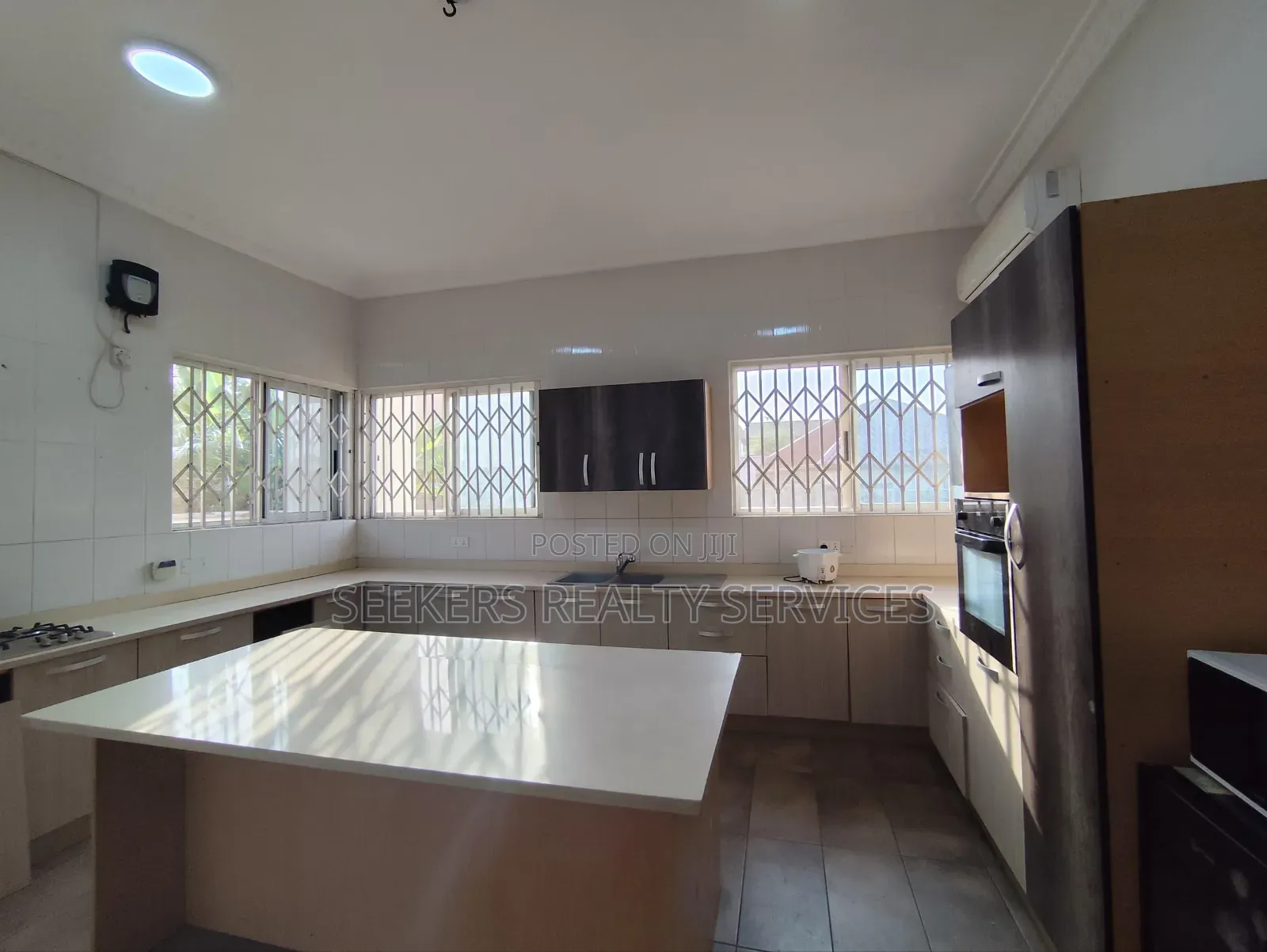 5bdrm House in Seekers Realty, East Legon for rent