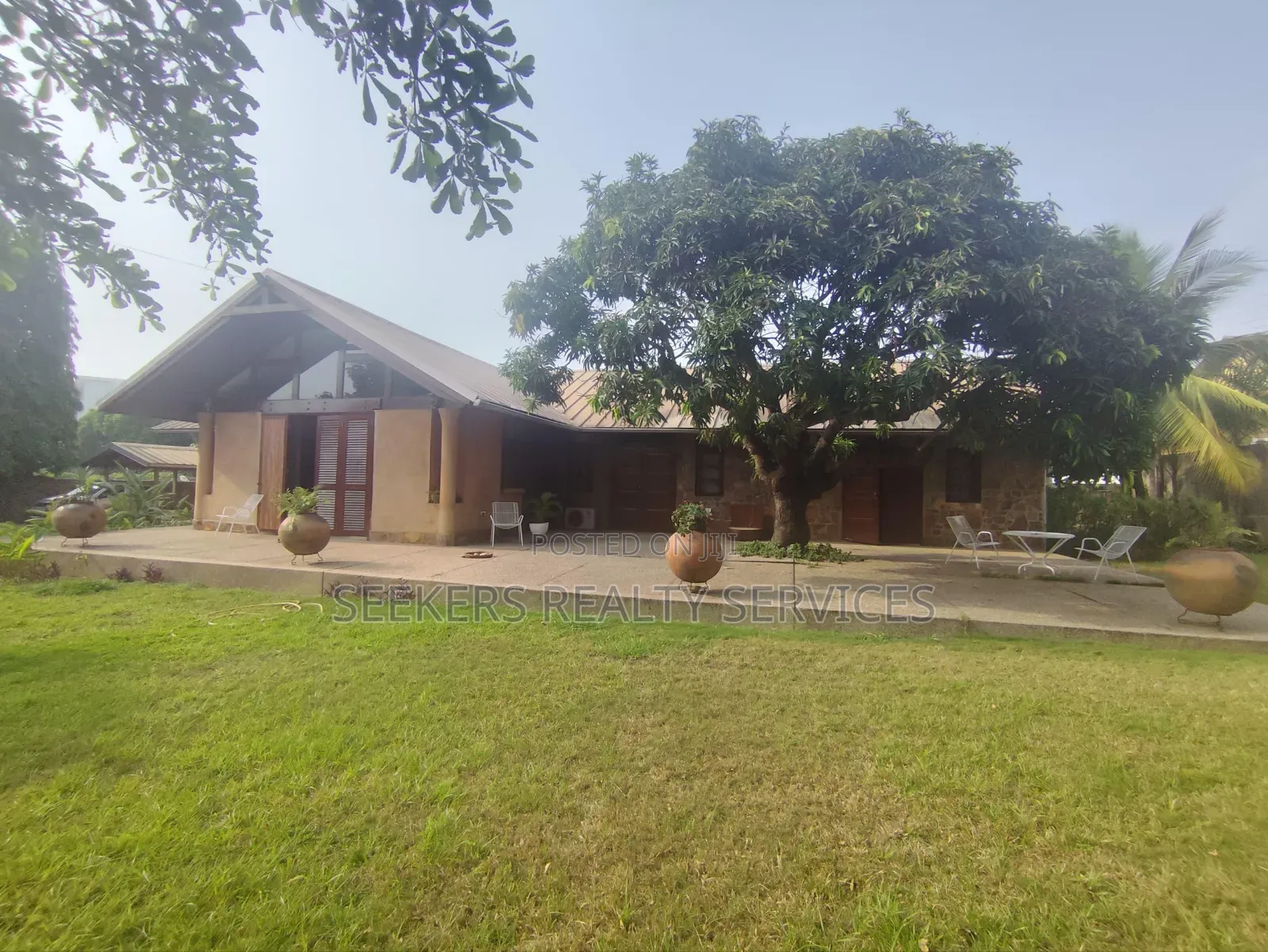 2bdrm House in Seekers Realty, East Legon for rent