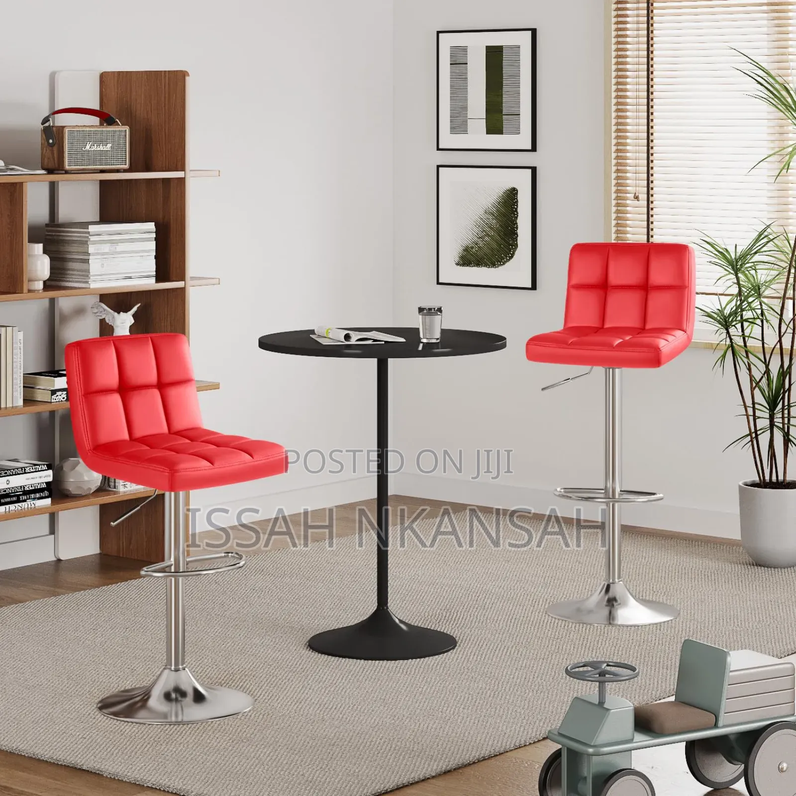 Saloon Chair