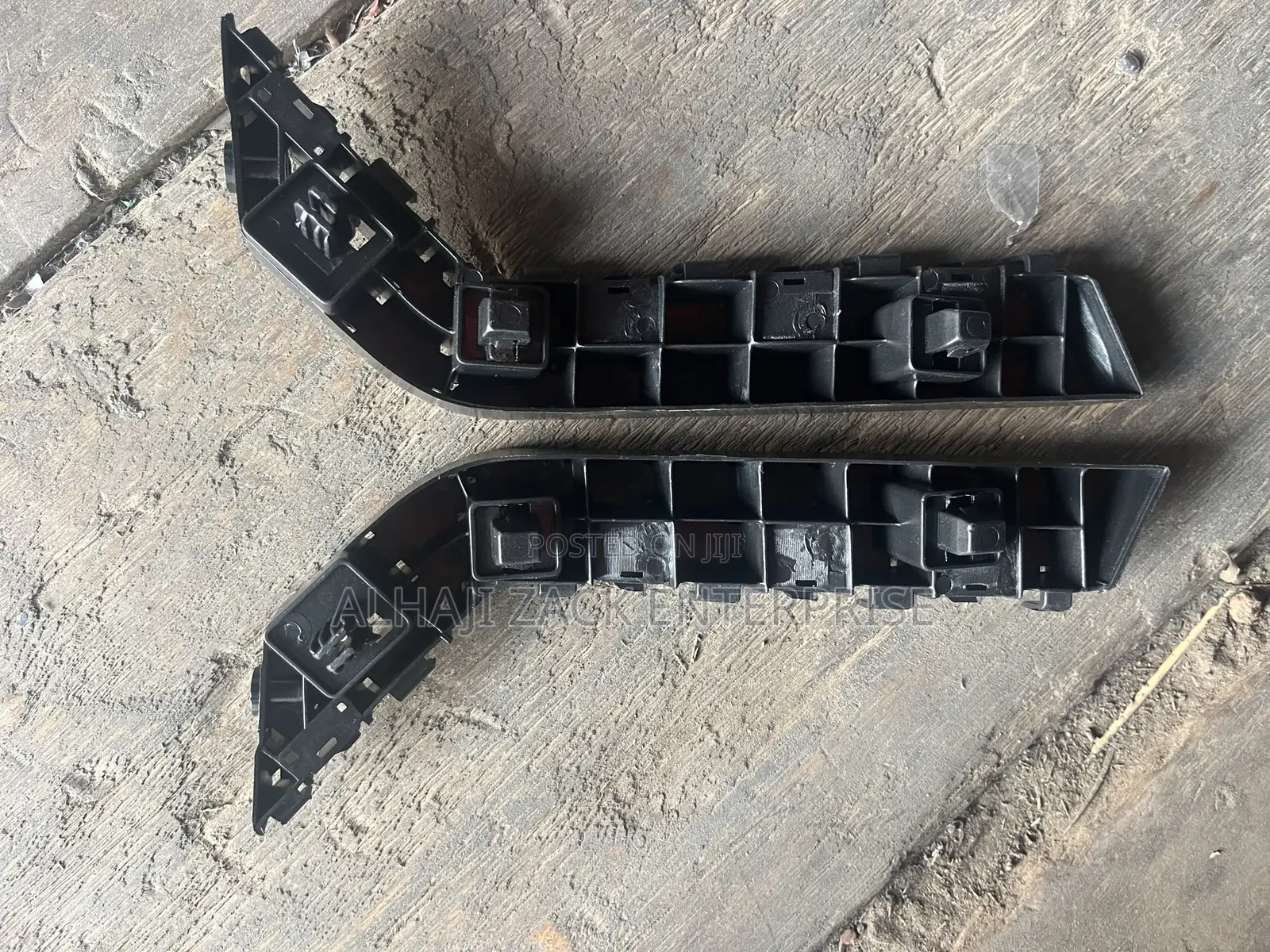 Civic 2016 Bumper Locker