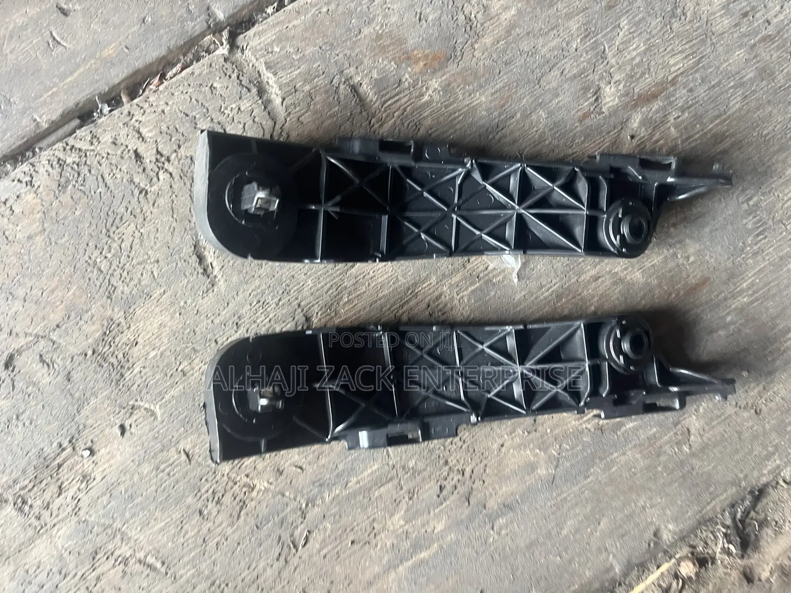 Rav 4 2008 Bumper Locker