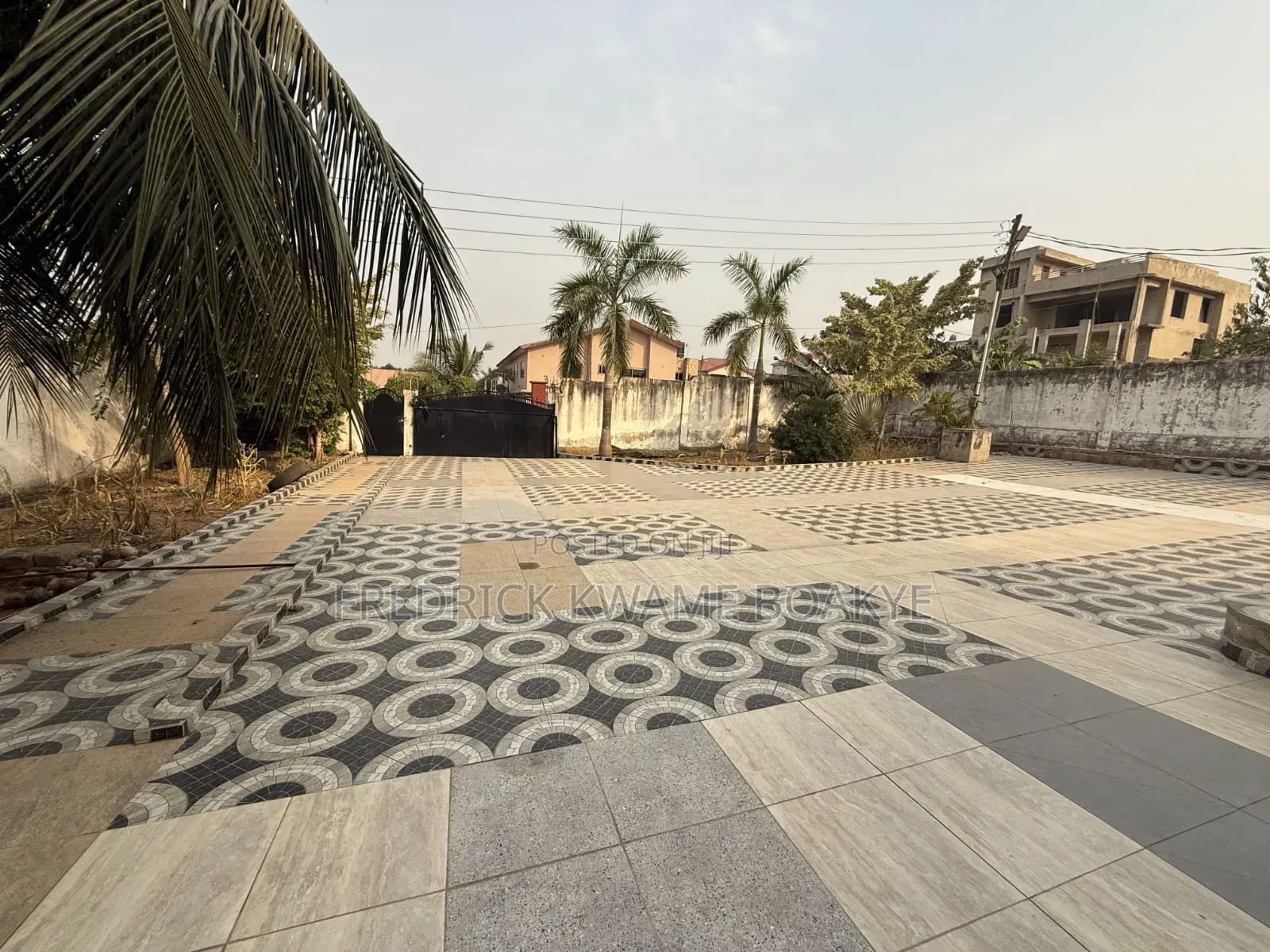 10bdrm House in 10 Bedrooms House for rent