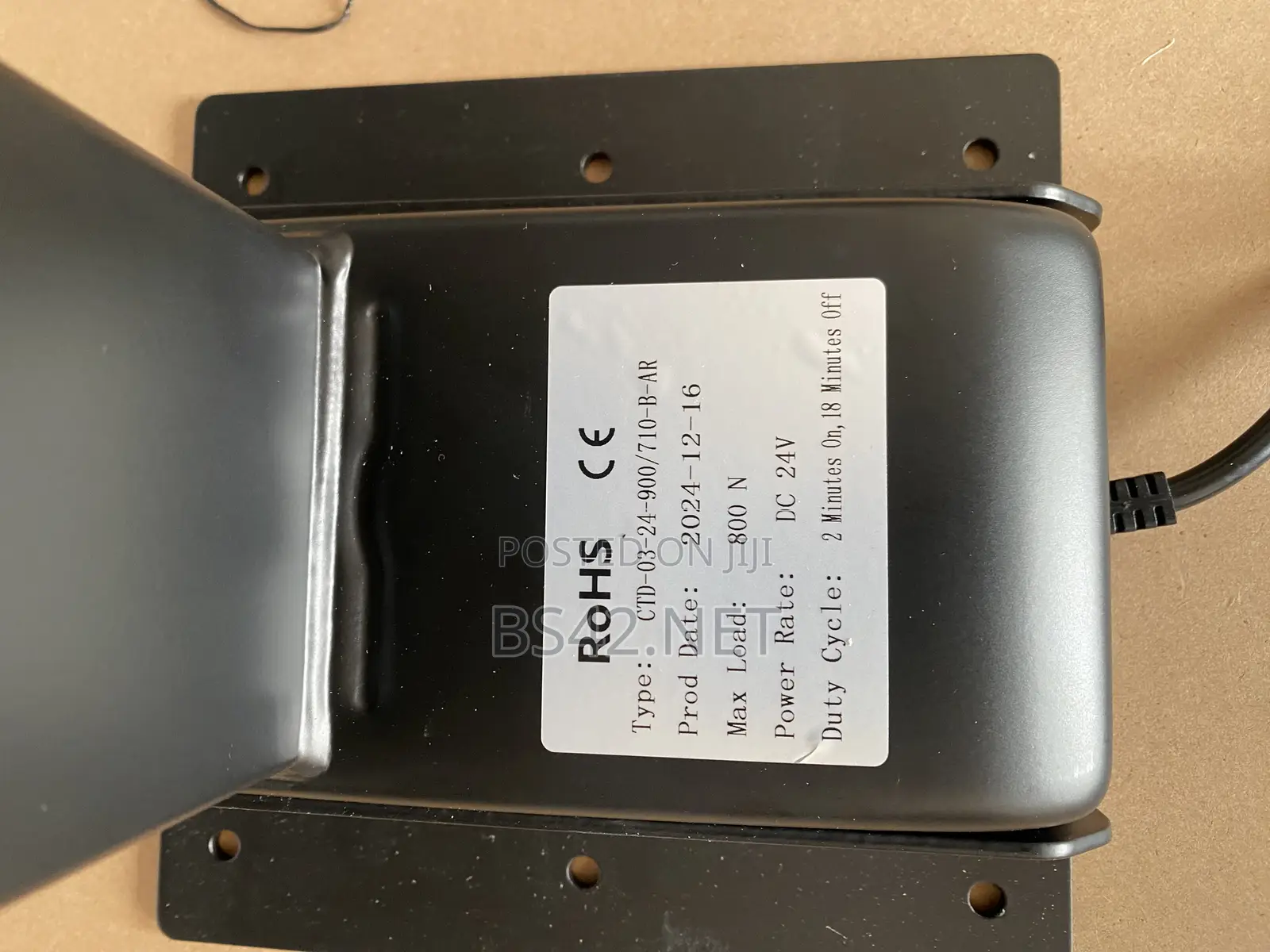 Single Column Electric Tv Lift