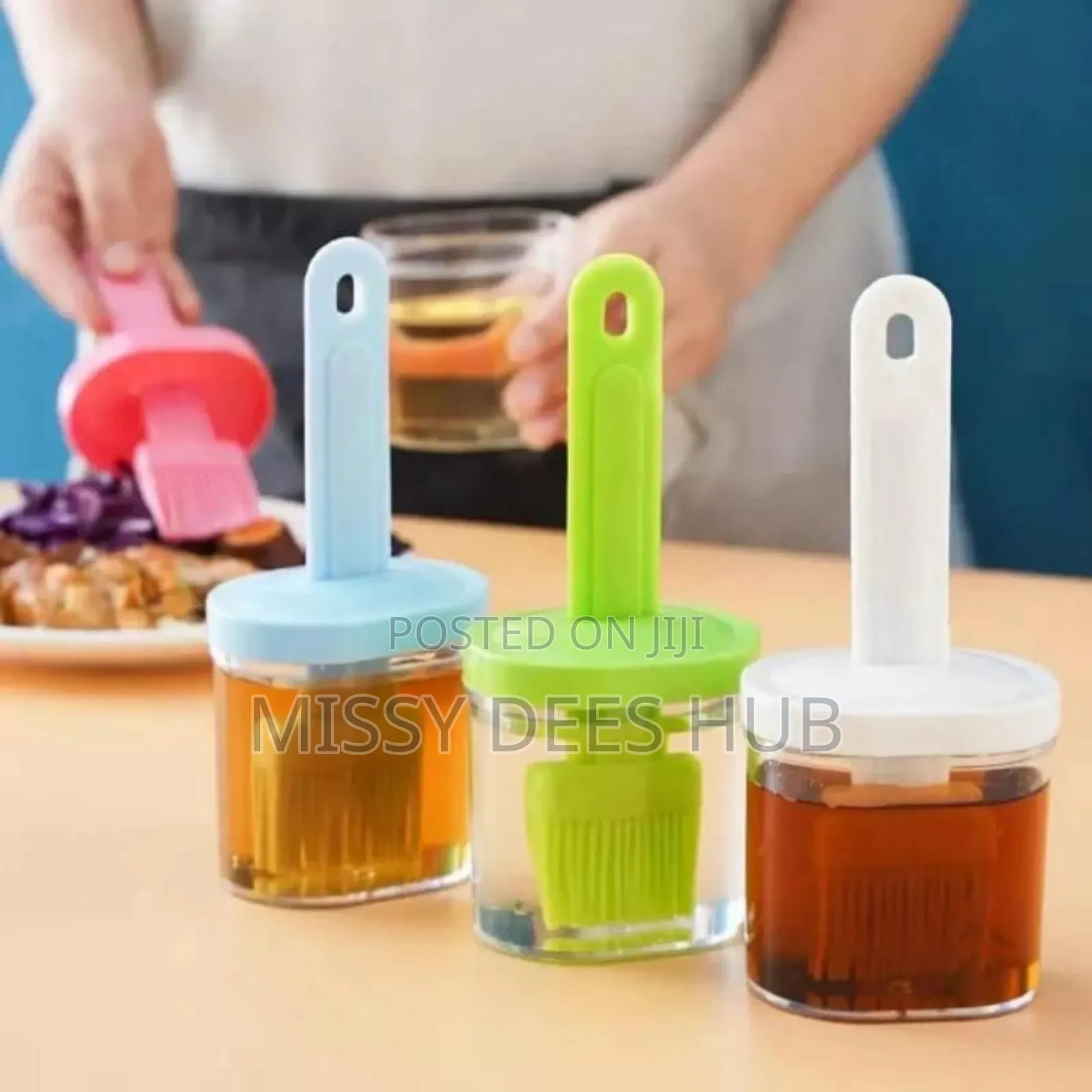 Plastic Oil Bottle + Silicone Brush