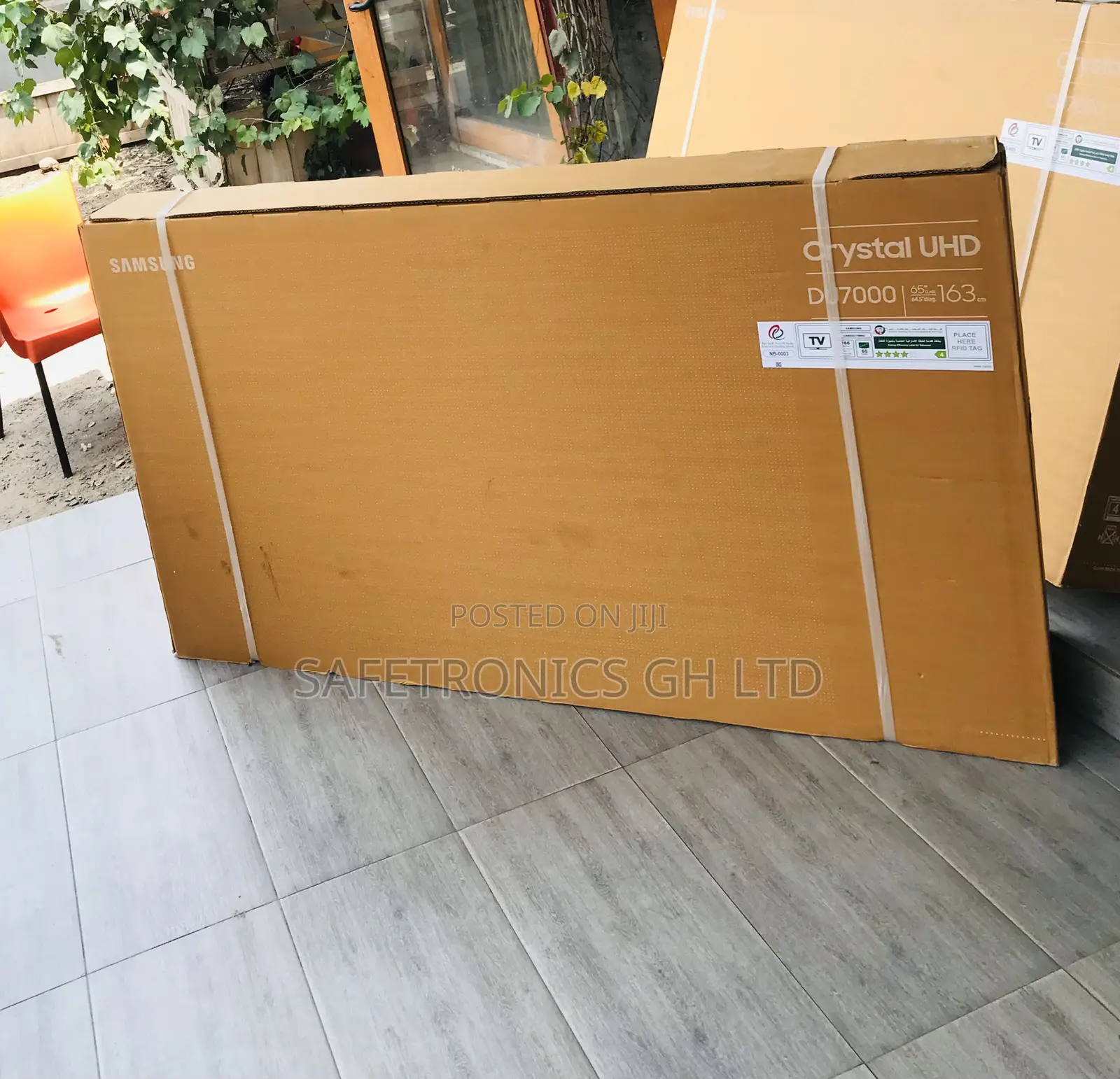 Boxed 65 Inch Smart Uhd Samsung Led Du70 Tv